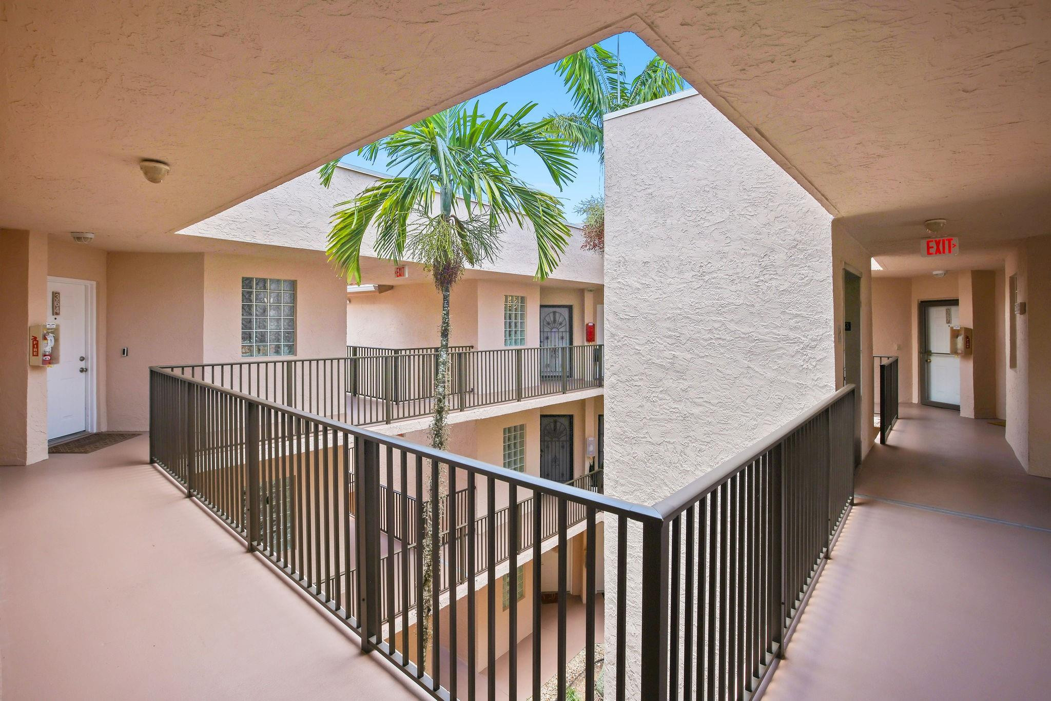 4161 Coral Tree Circle 362