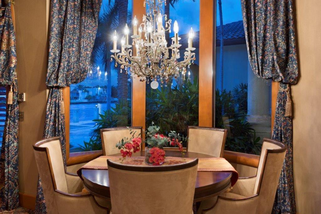 Bay Colony - Residential