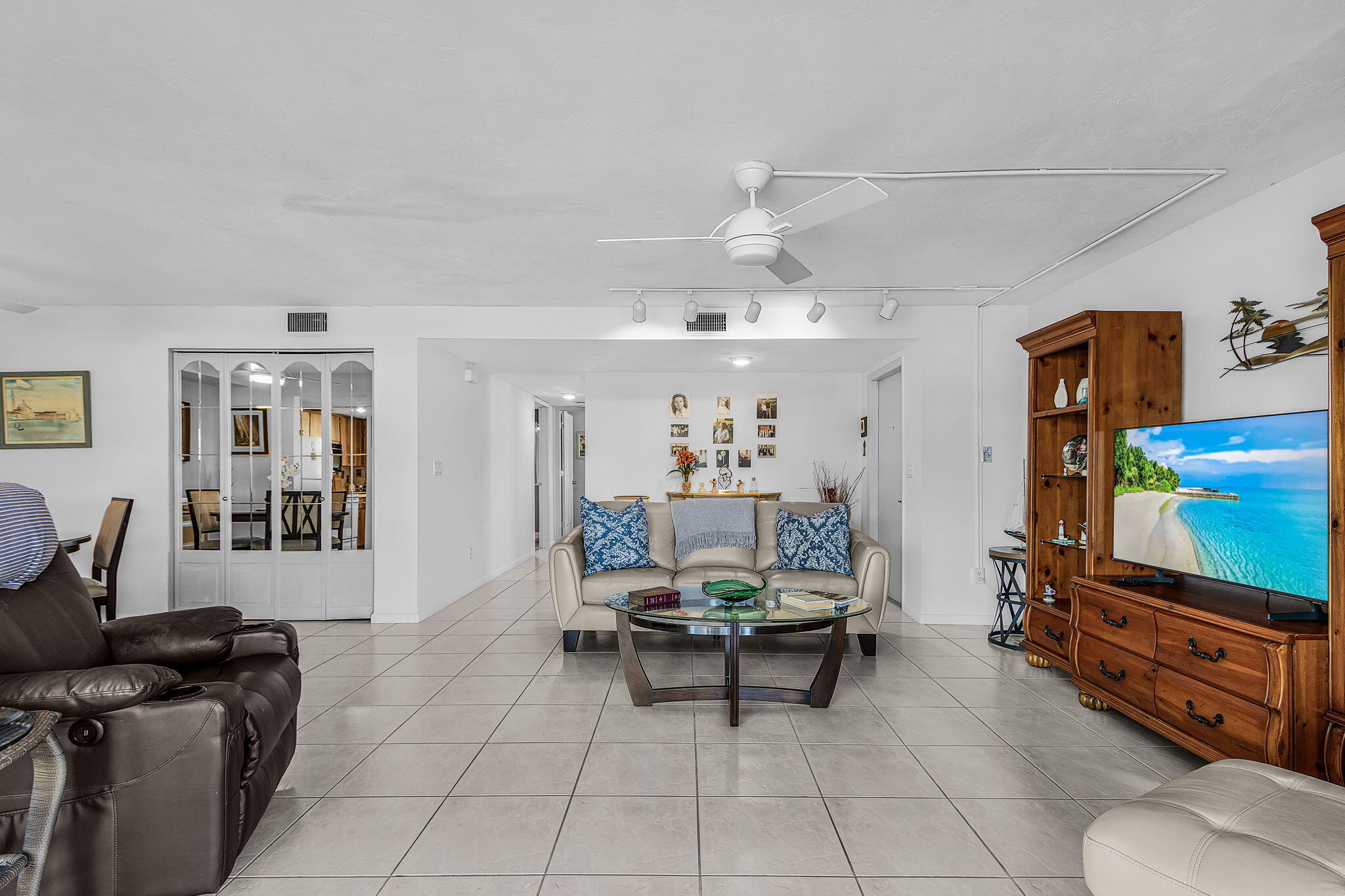 3831 SE 11th Place 101