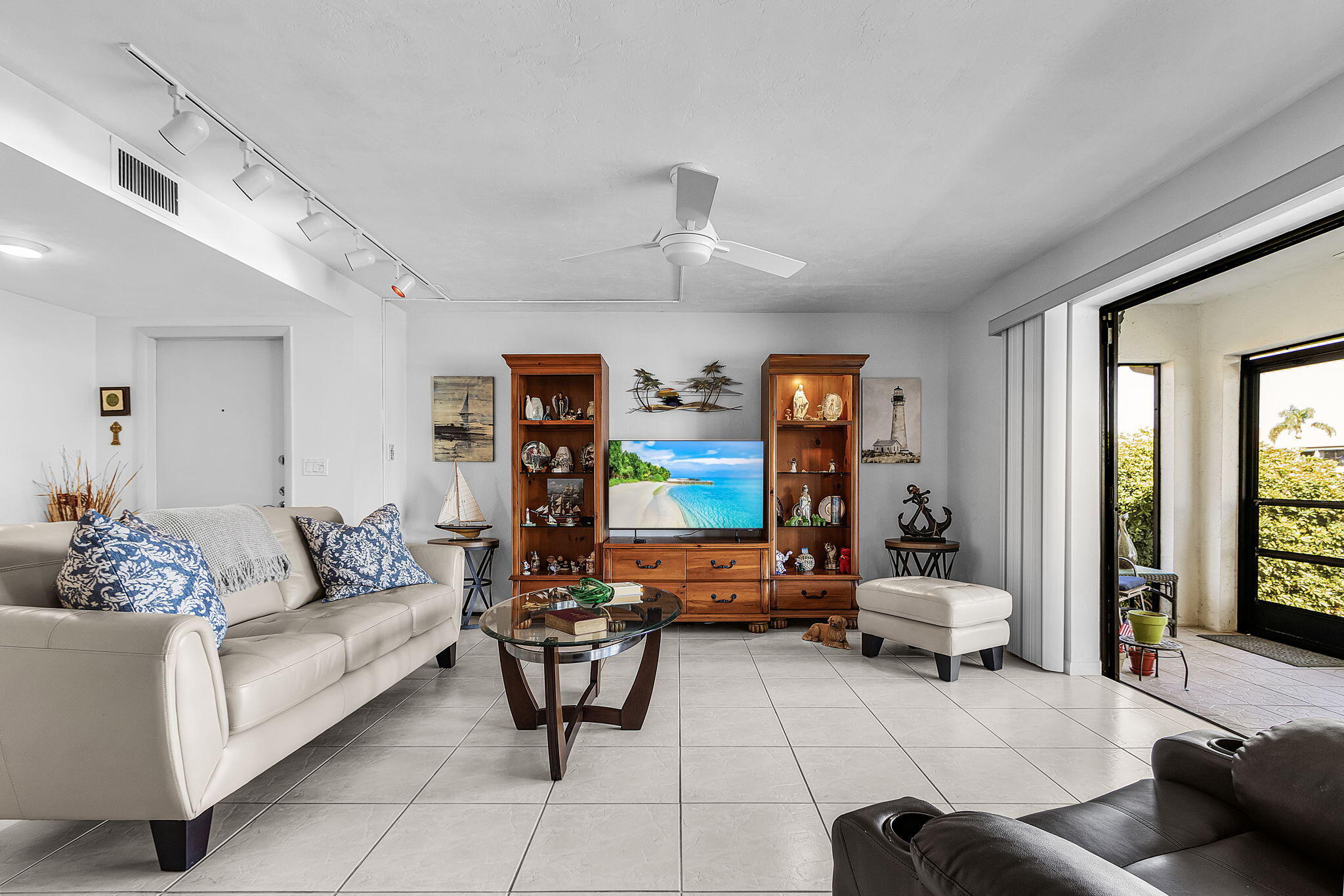 3831 SE 11th Place 101