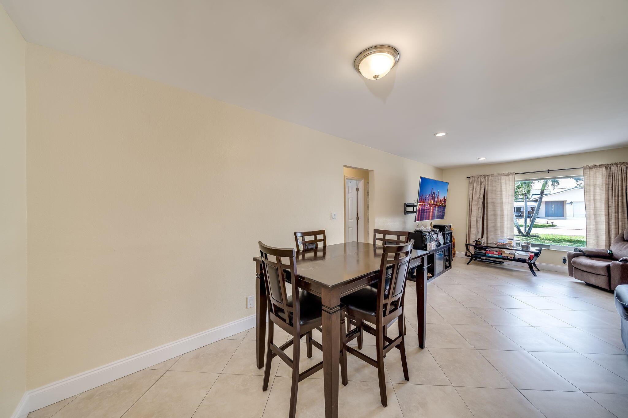 WESTWOOD COMMUNITY TWO - Residential Lease