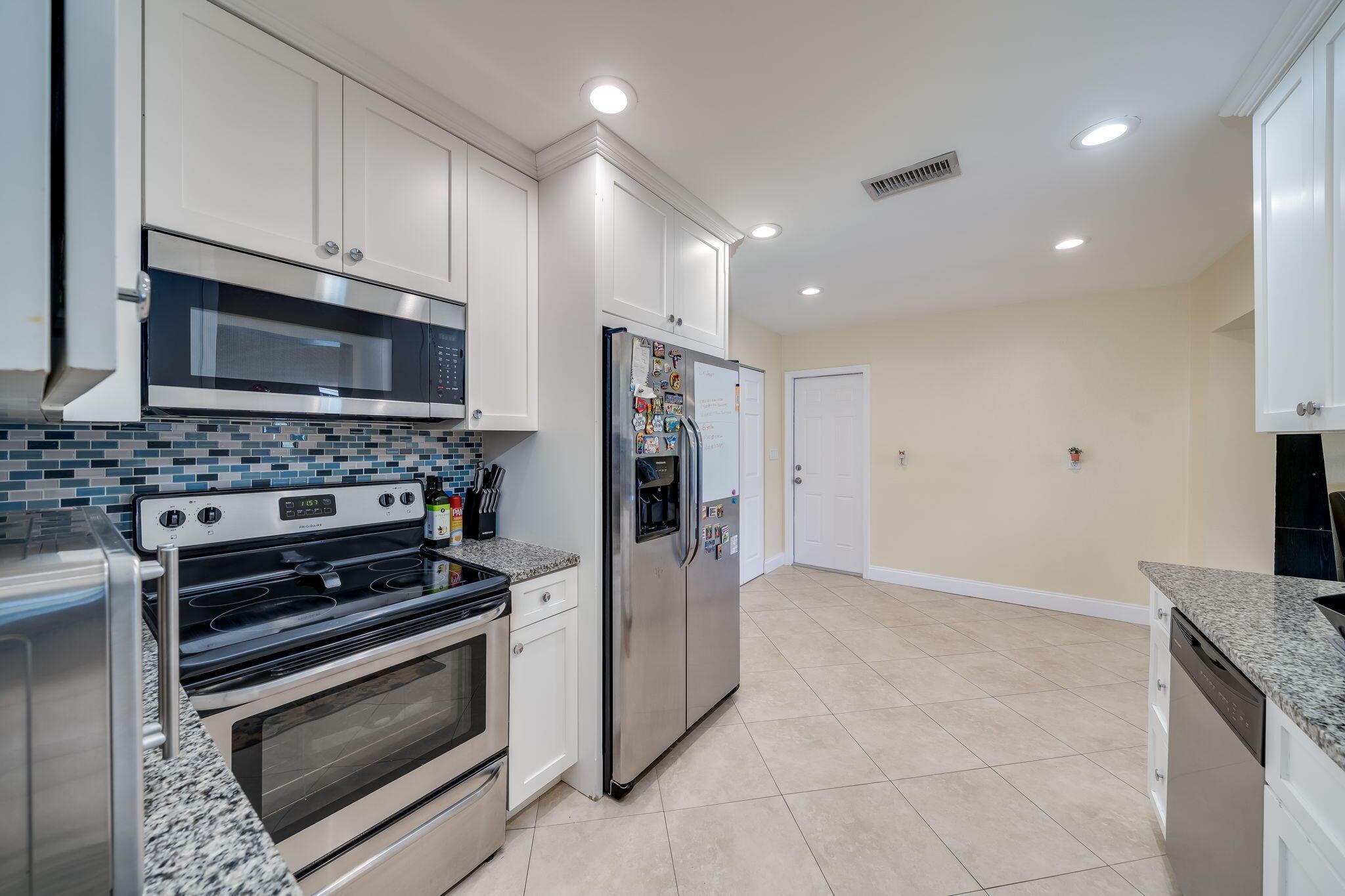 WESTWOOD COMMUNITY TWO - Residential Lease