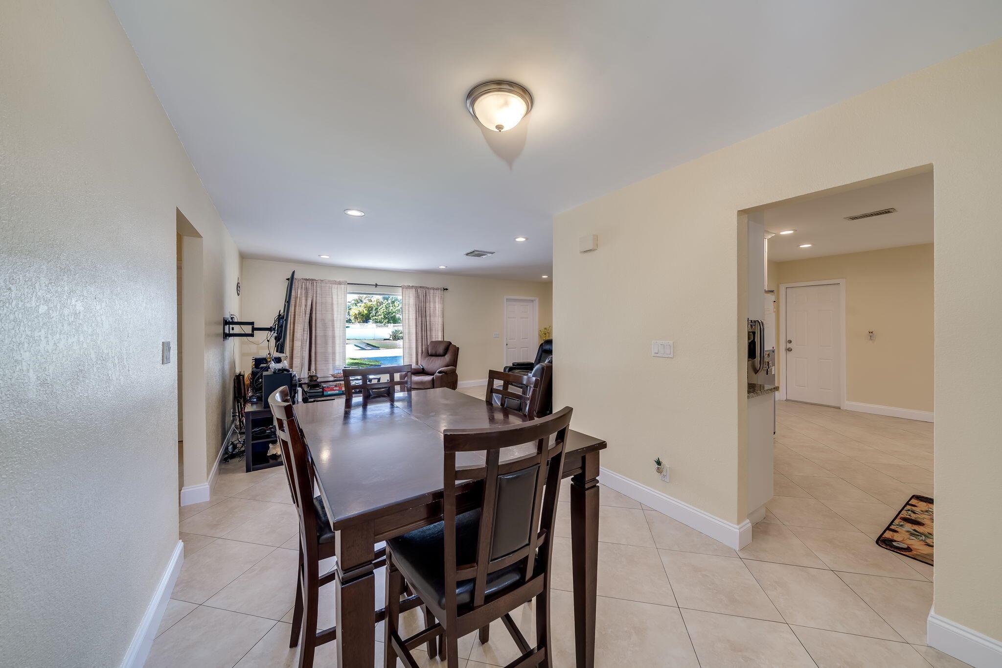 WESTWOOD COMMUNITY TWO - Residential Lease
