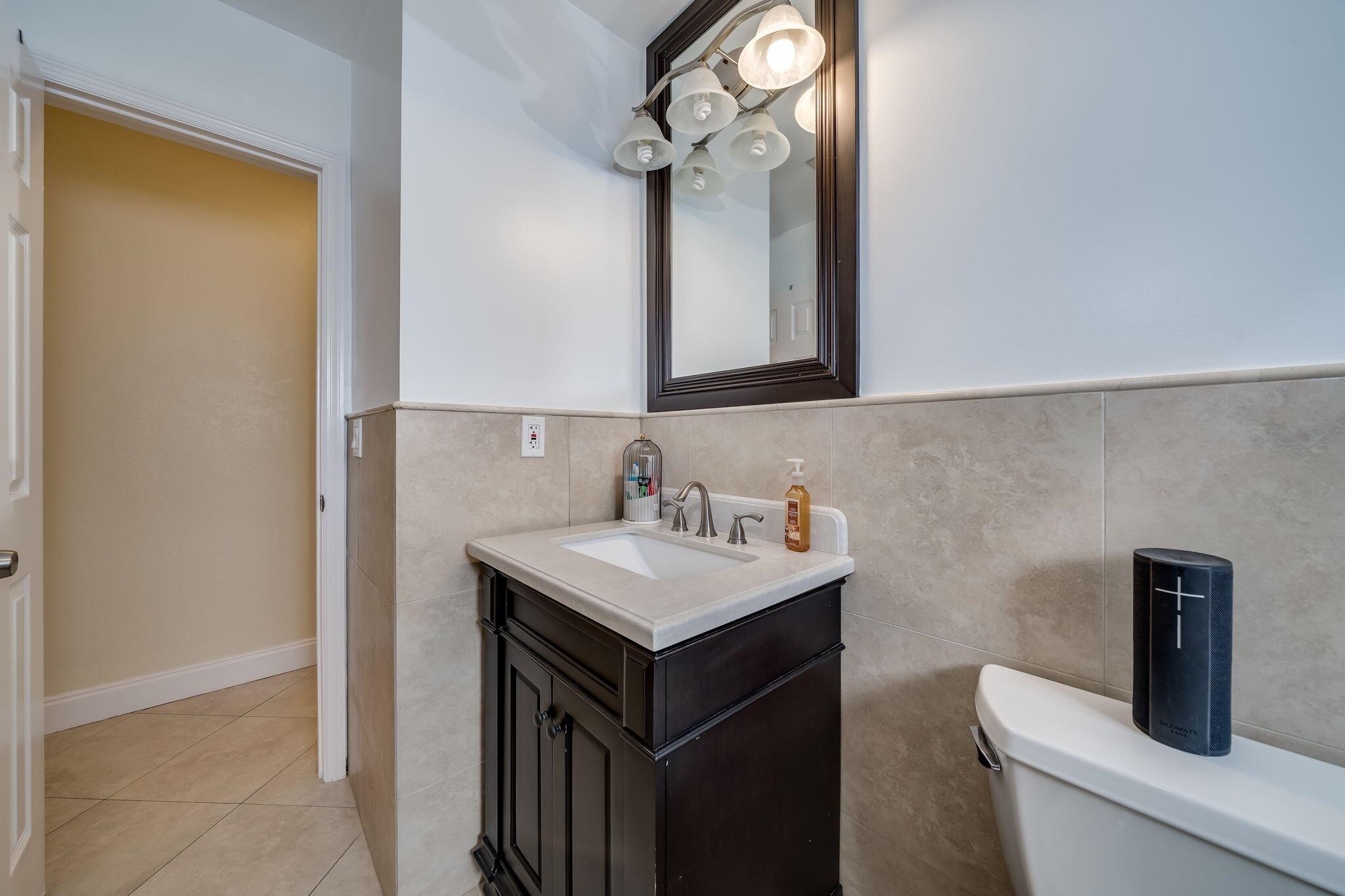 WESTWOOD COMMUNITY TWO - Residential Lease