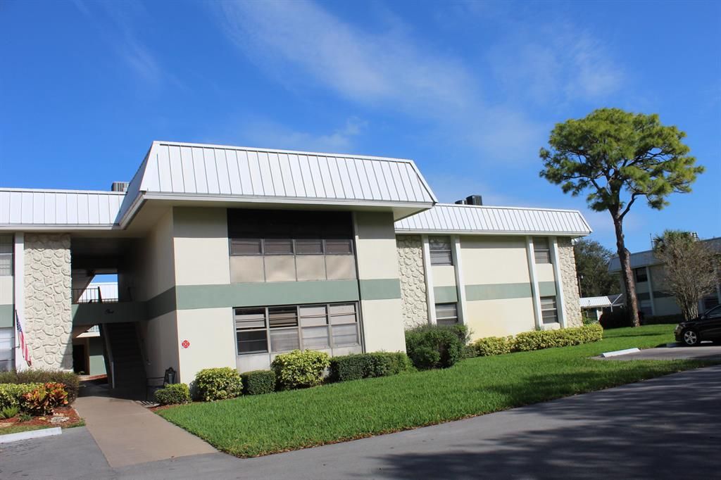 Photo of 2302 Sunrise Boulevard #2-101, Fort Pierce, FL 34982 (MLS # R10770026)