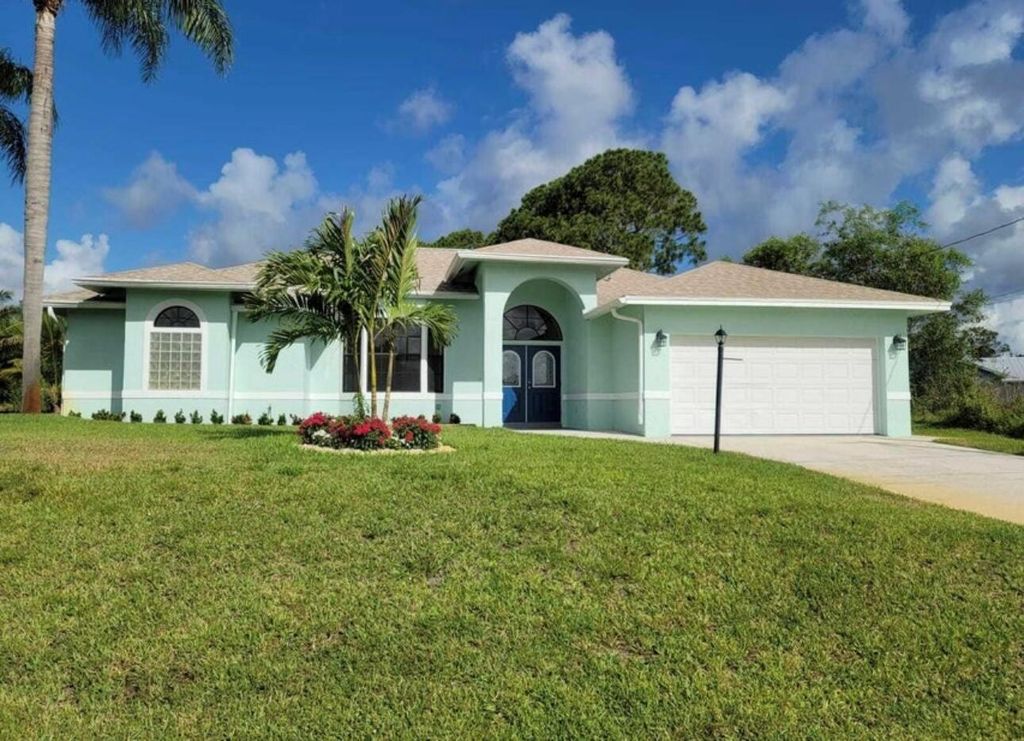 Photo of 195 SW Gettysburg Drive, Port Saint Lucie, FL 34953 (MLS # R11032103)