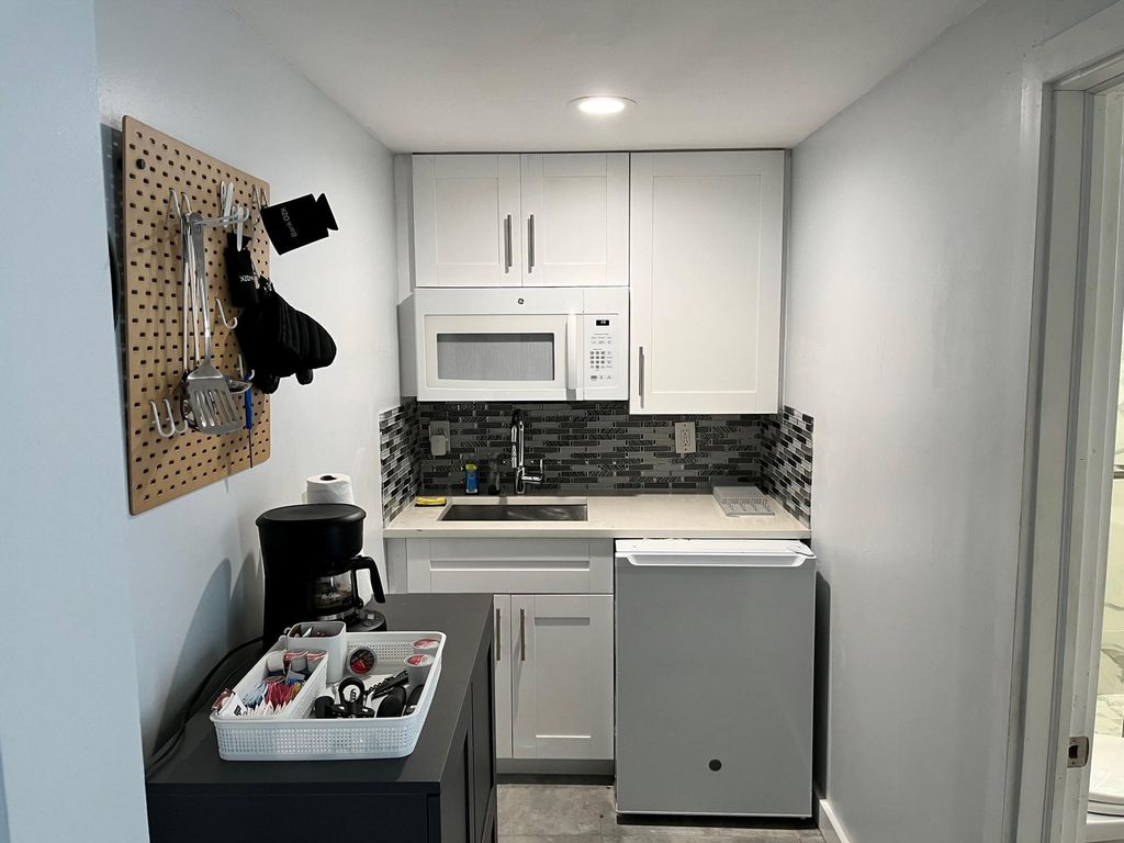 Photo of 1501 SE 2nd Court #10, Fort Lauderdale, FL 33301 (MLS # F10471235)