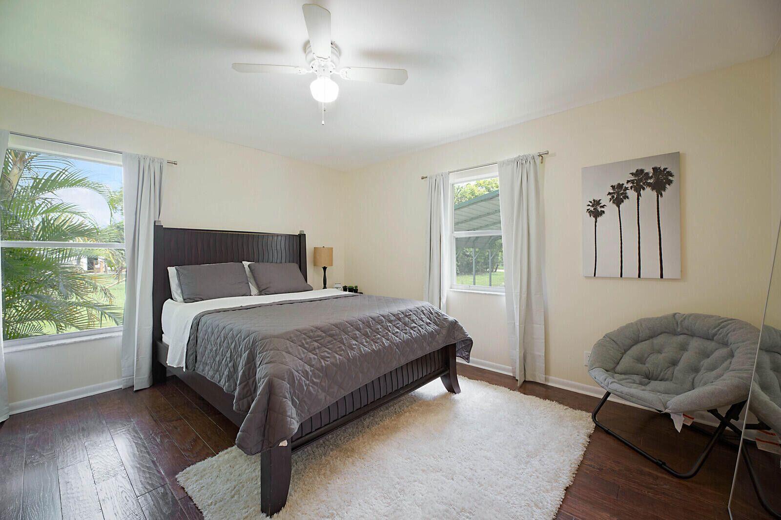 LOXAHATCHEE GROVES - Residential