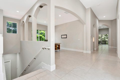Tiny photo for 125 Palm Bay Terrace #C, Palm Beach Gardens, FL 33418 (MLS # B26090593)