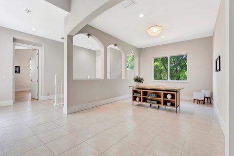 Tiny photo for 125 Palm Bay Terrace #C, Palm Beach Gardens, FL 33418 (MLS # B26090593)