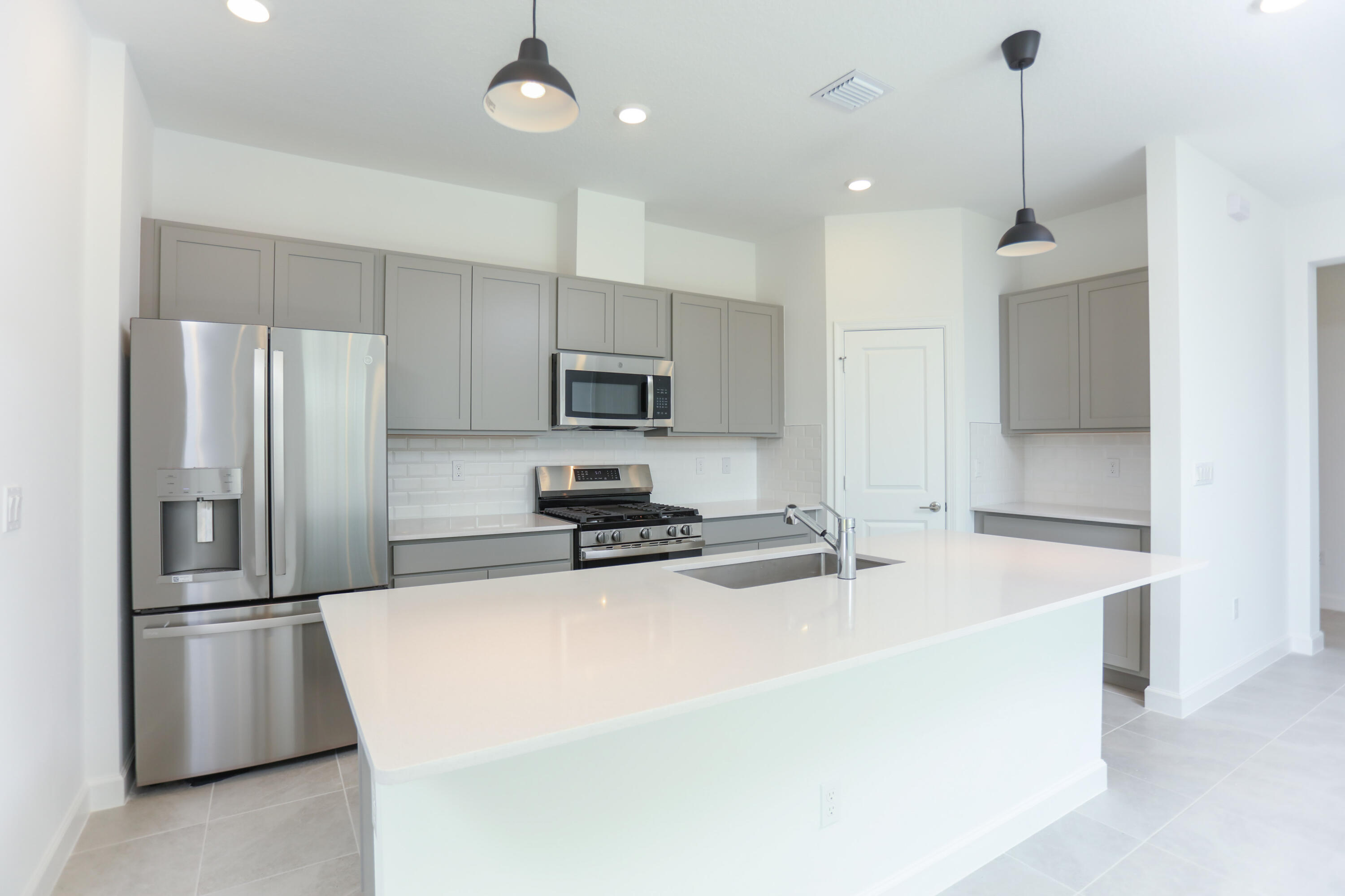 ARDEN PUD POD I NORTH - Residential Lease
