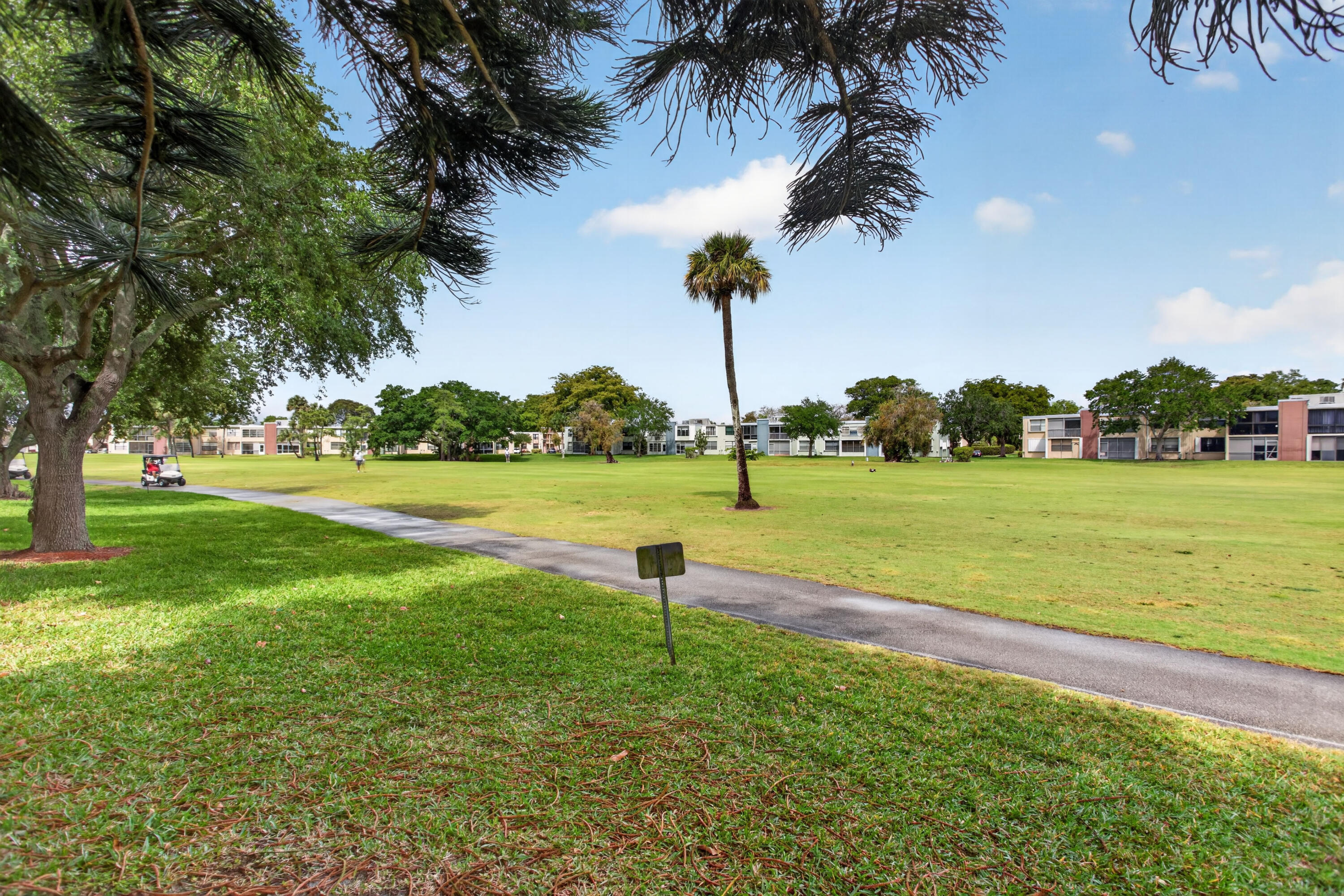 31 OF PALM SPRINGS 3 CONDO - Residential