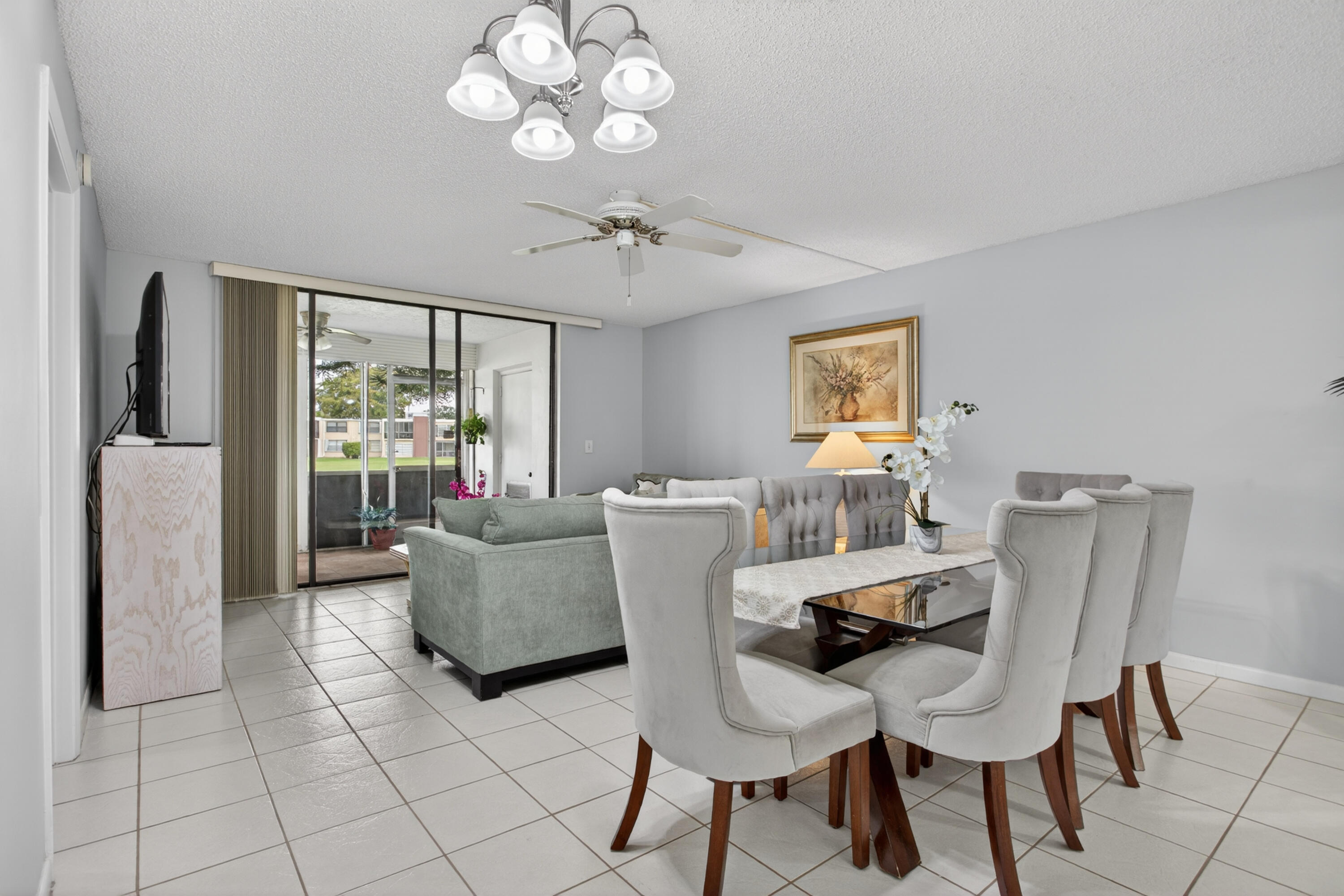 31 OF PALM SPRINGS 3 CONDO - Residential