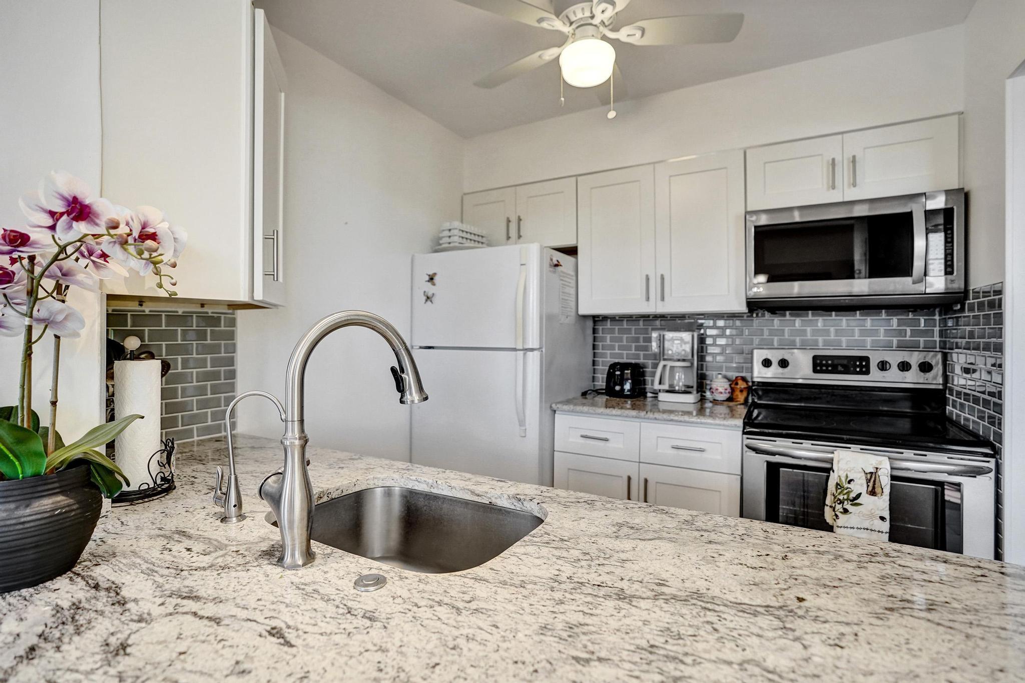 250 NE 20th Street 3070
