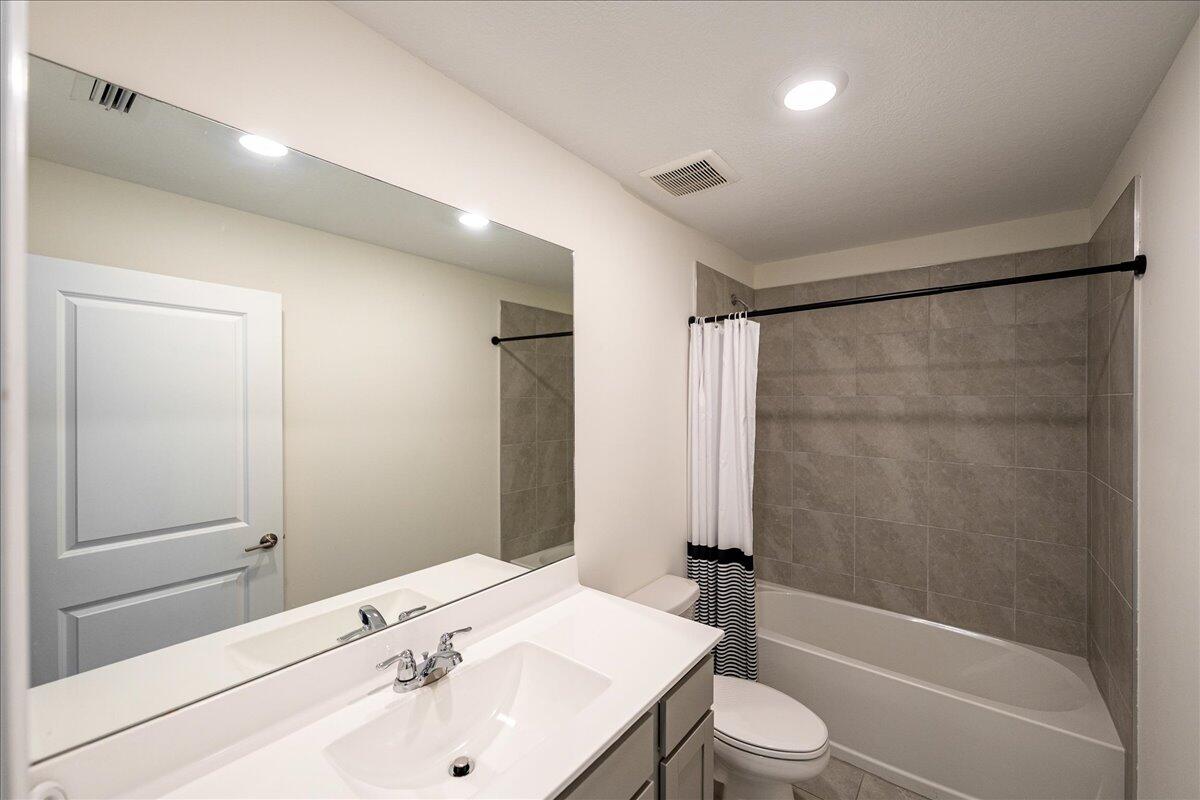 LTC RANCH WEST PHASE 1 Brystol at Wylder - Residential