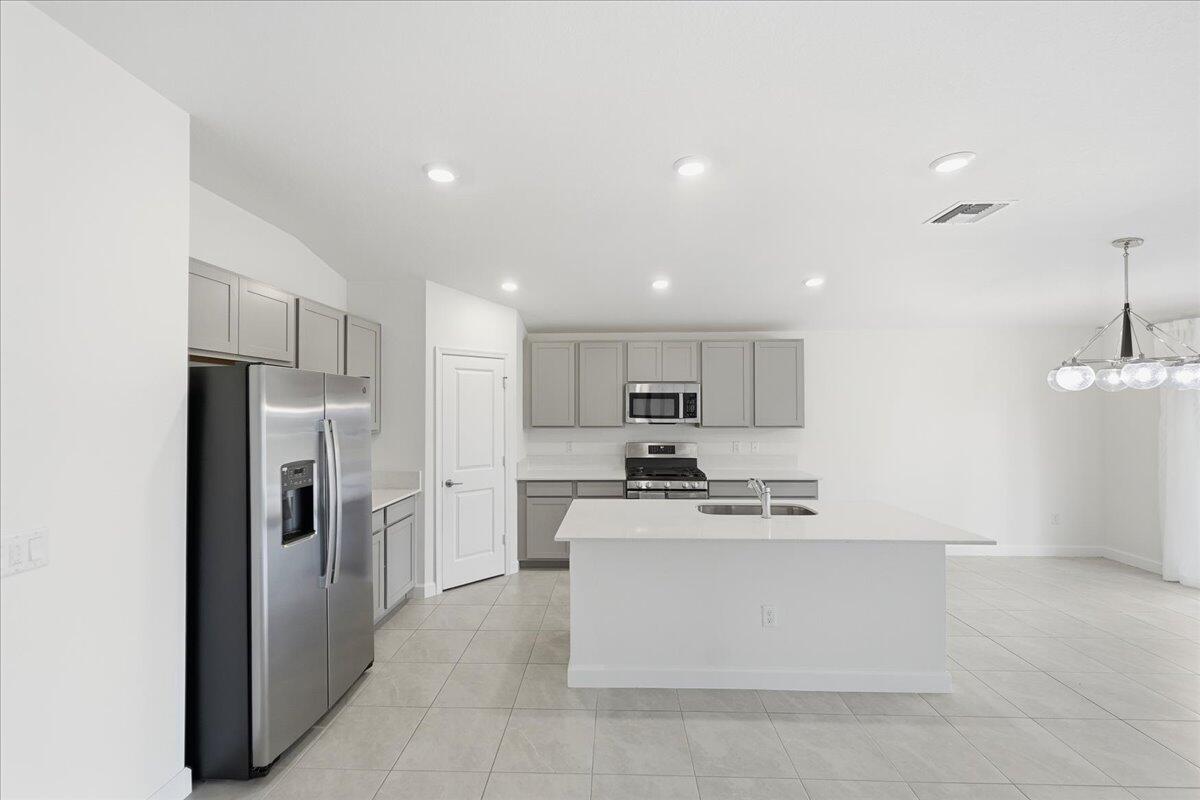 LTC RANCH WEST PHASE 1 Brystol at Wylder - Residential