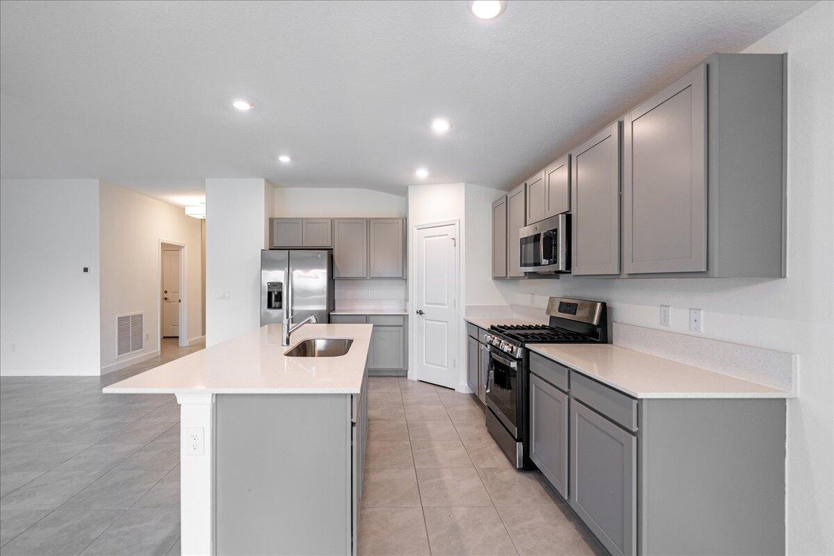 LTC RANCH WEST PHASE 1 Brystol at Wylder - Residential