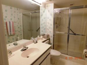 GLENEAGLES IV CONDO - Residential