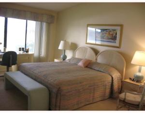 GLENEAGLES IV CONDO - Residential