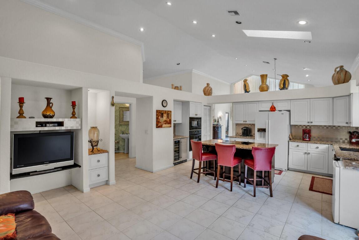 EVIAN AT INDIAN SPRINGS - Residential