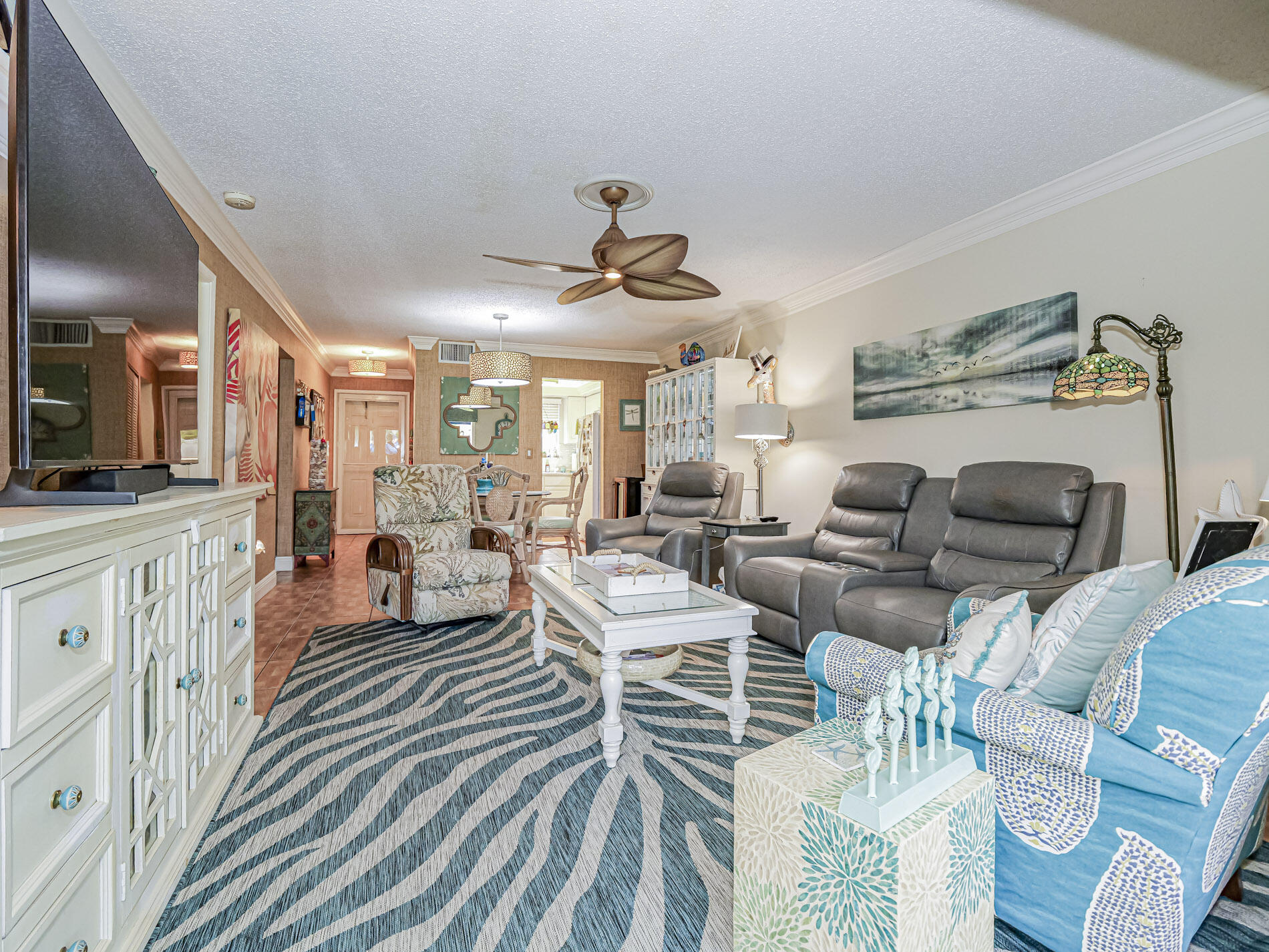 KING MOUNTAIN CONDO (AKA MONTEREY YACHT & COUNTRY - Residential