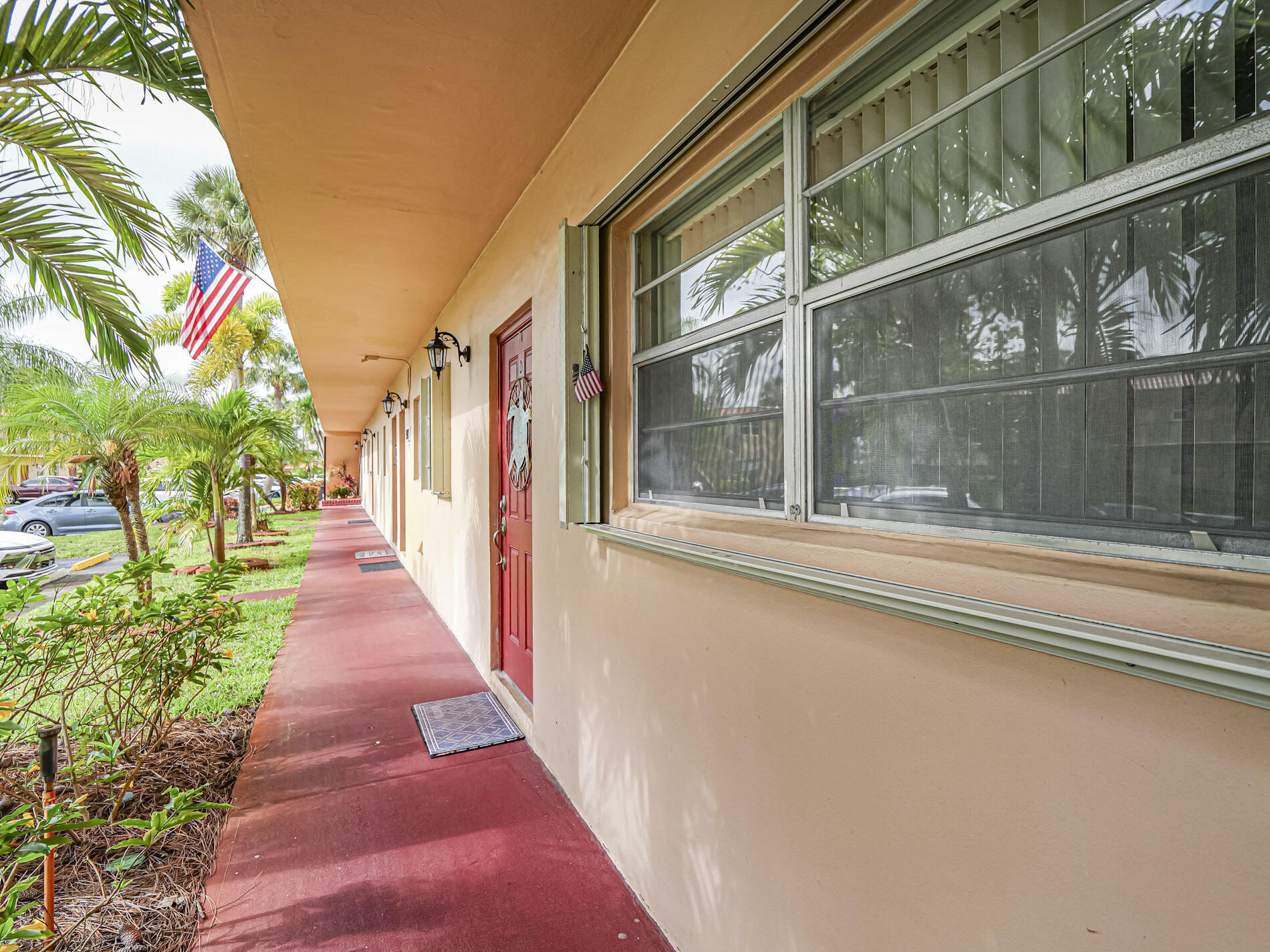 1987 SW Palm City Road