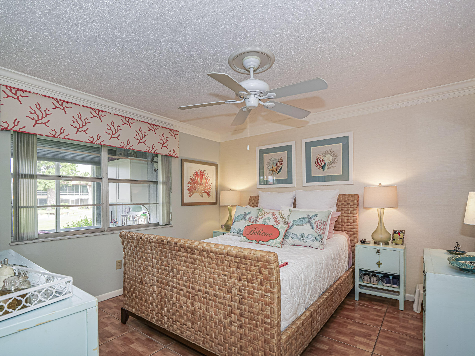 KING MOUNTAIN CONDO (AKA MONTEREY YACHT & COUNTRY - Residential