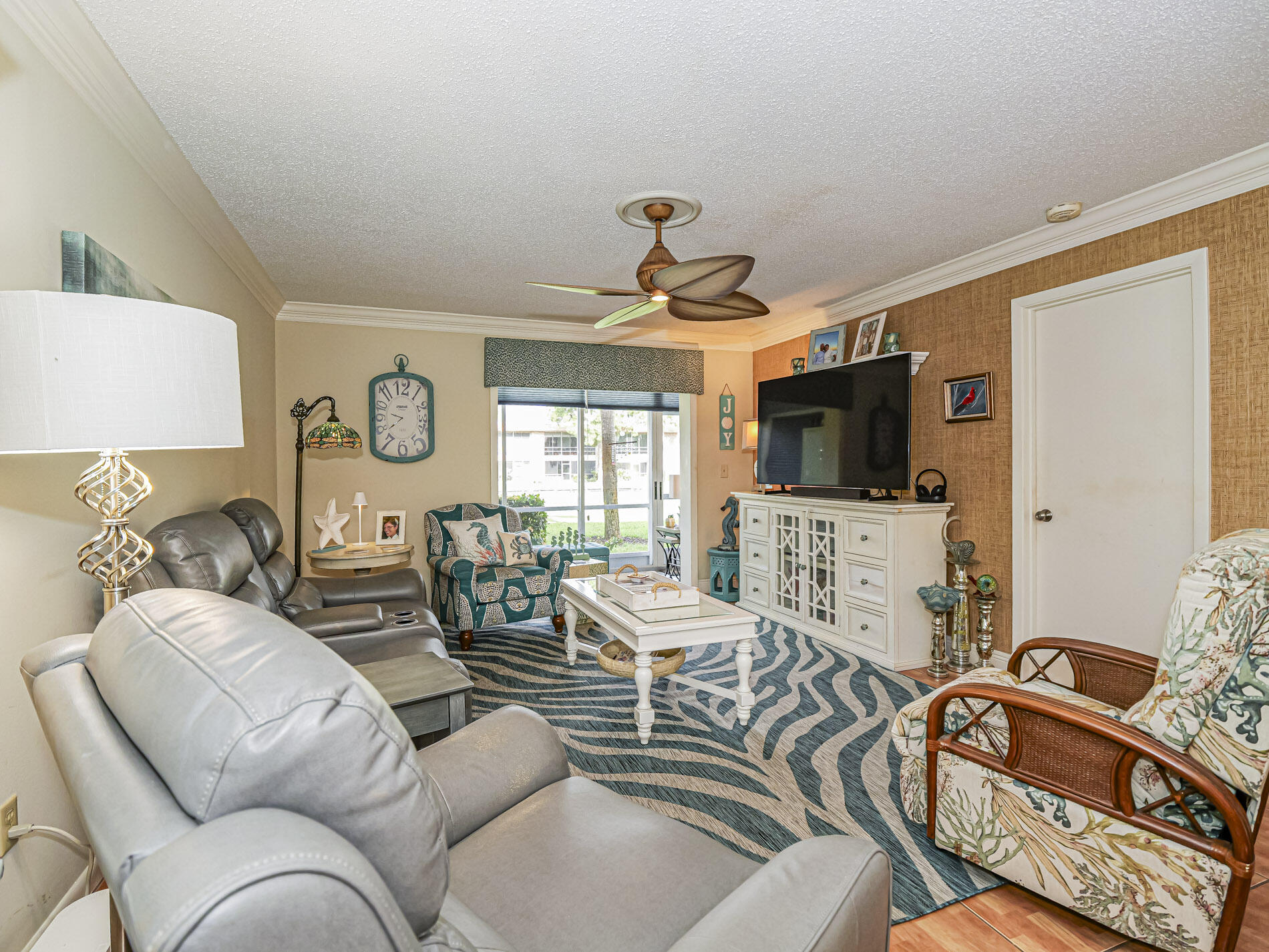 KING MOUNTAIN CONDO (AKA MONTEREY YACHT & COUNTRY - Residential