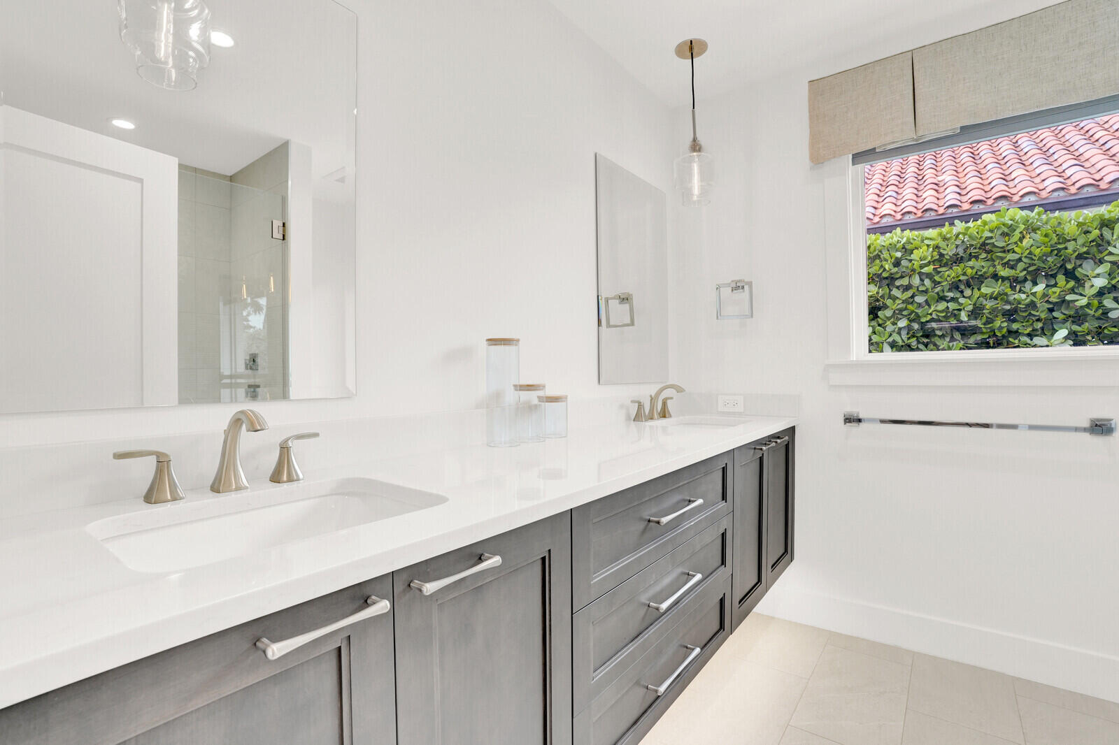 PALM BEACH ISLES 2 - Residential