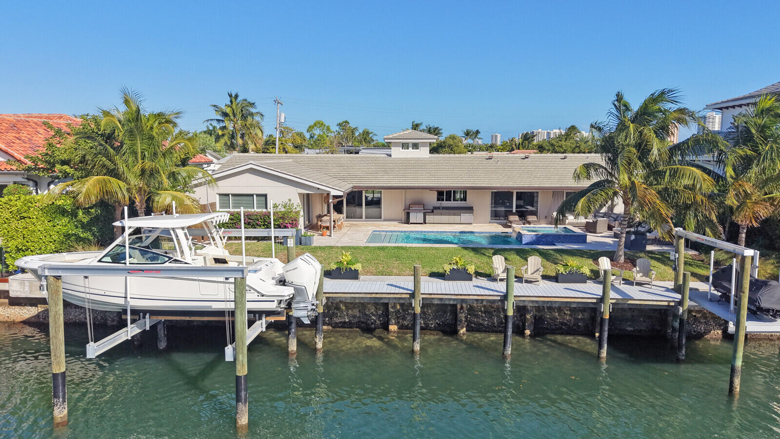 PALM BEACH ISLES 2 - Residential