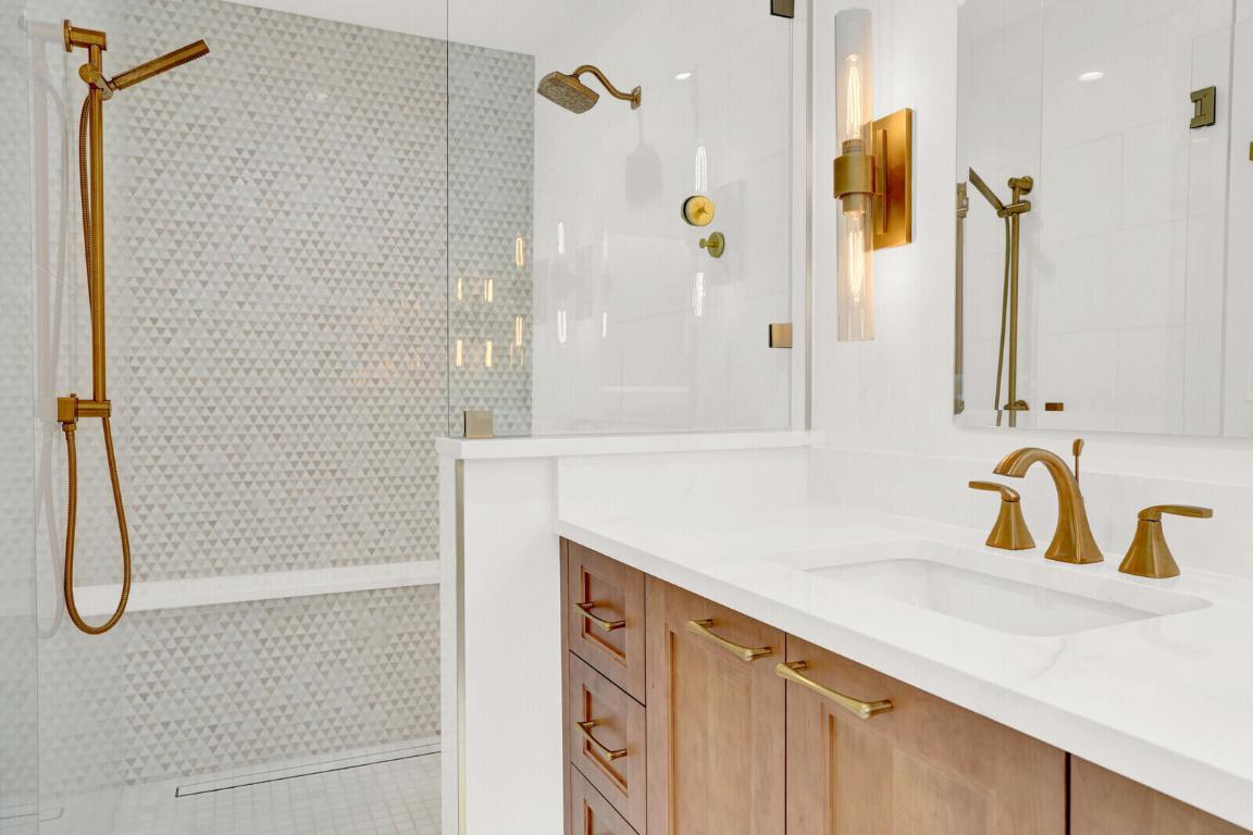 PALM BEACH ISLES 2 - Residential