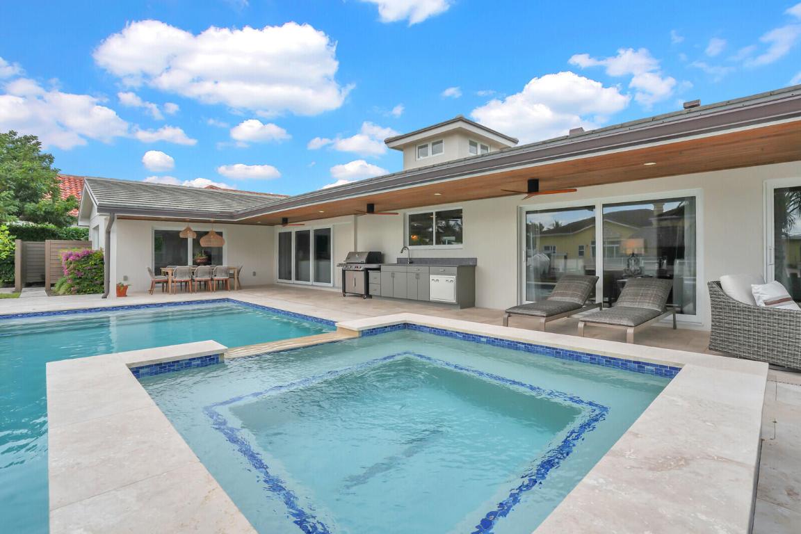 PALM BEACH ISLES 2 - Residential