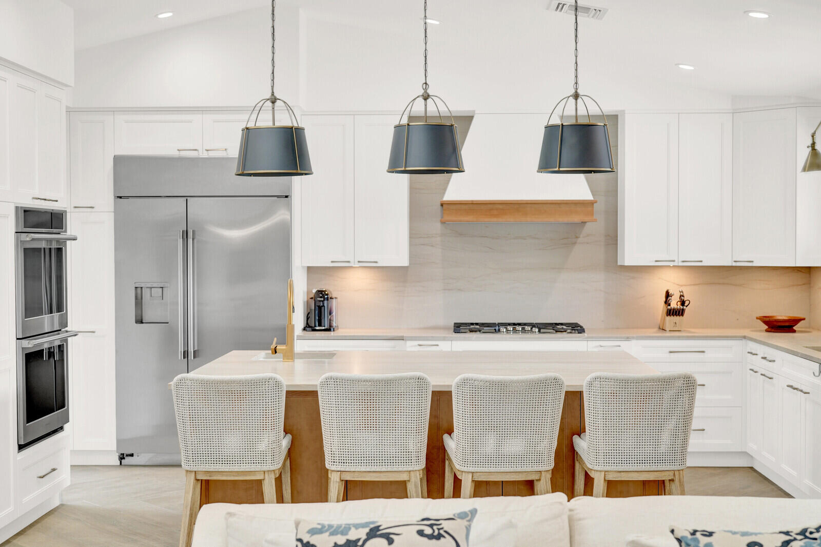 PALM BEACH ISLES 2 - Residential