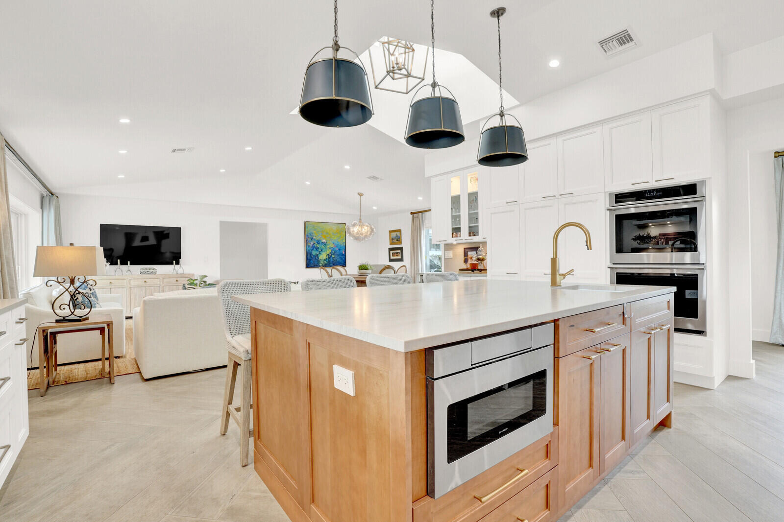 PALM BEACH ISLES 2 - Residential