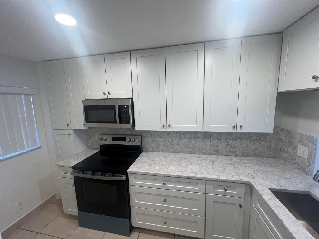 POINCIANA - Residential