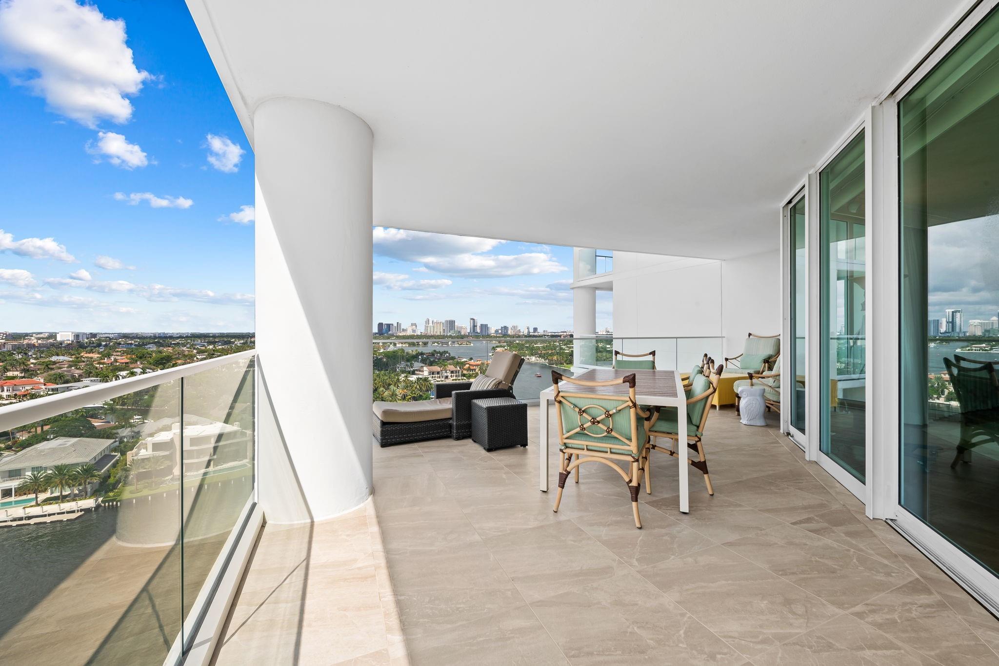 HARBOURGAGE PLACE - Residential