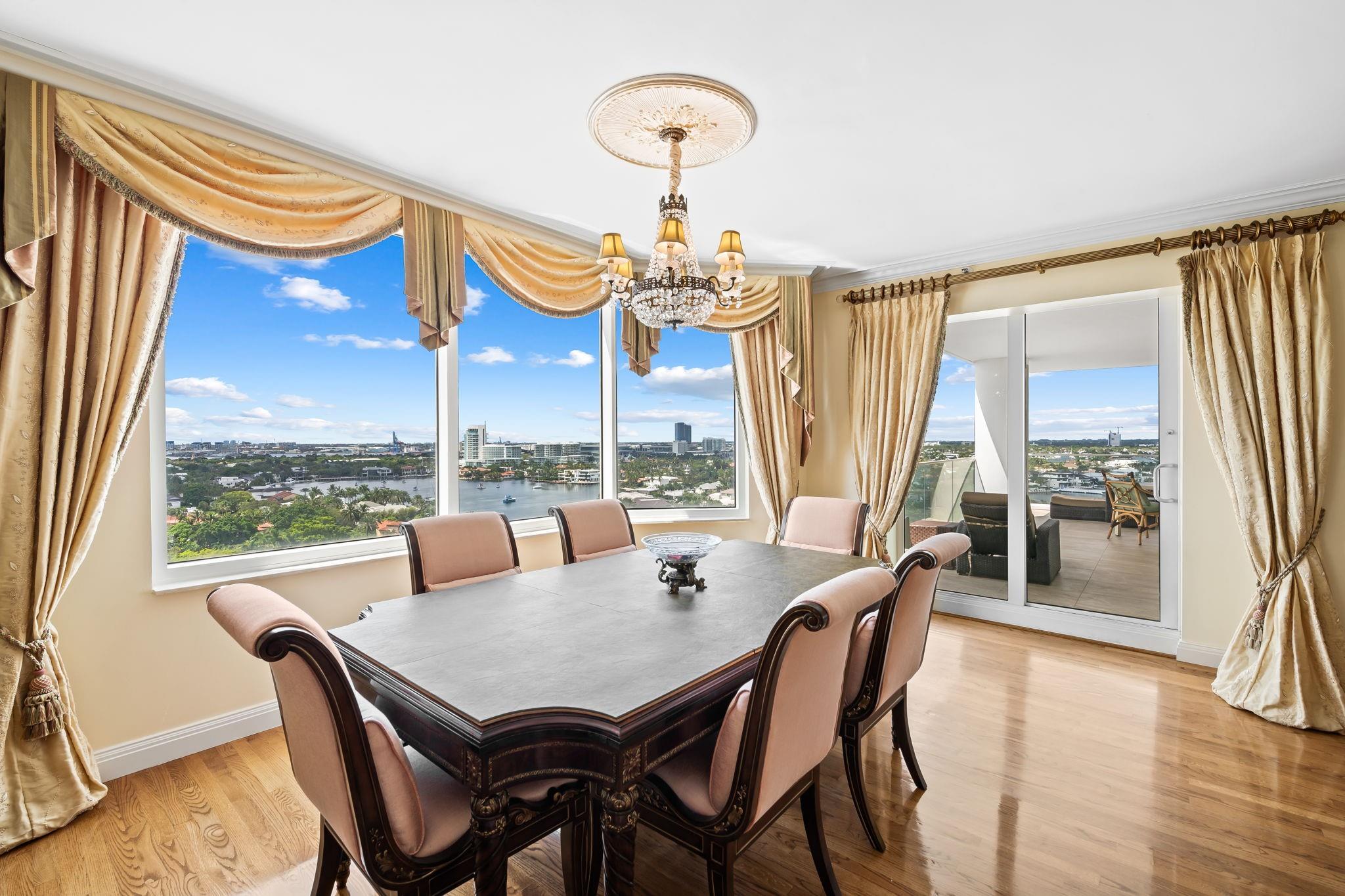 HARBOURGAGE PLACE - Residential