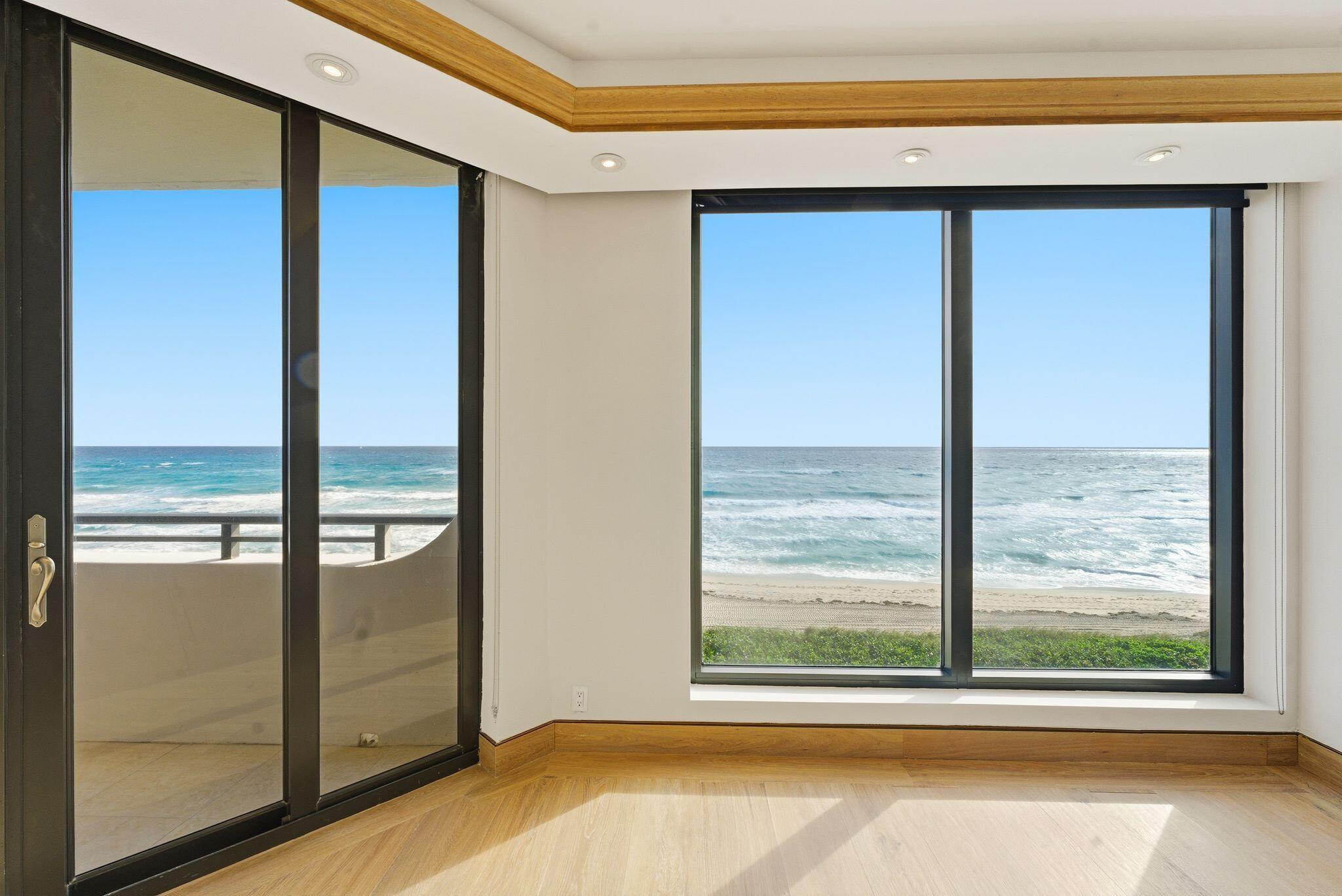 PALM BEACH HAMPTON CONDO - Residential