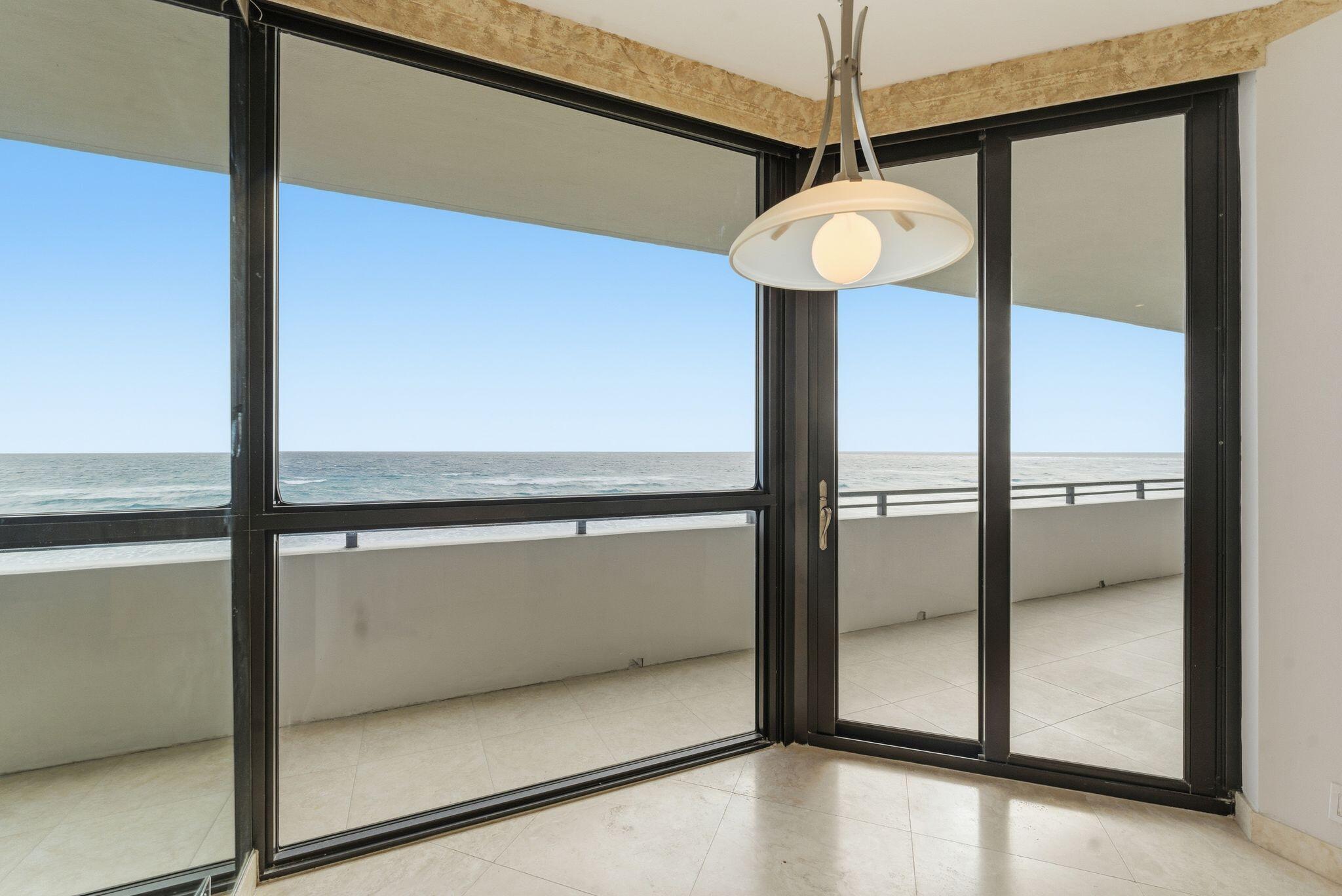 PALM BEACH HAMPTON CONDO - Residential