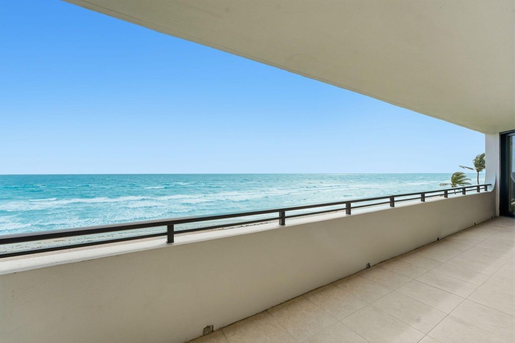 Photo of 3100 S Ocean Boulevard #403s, Palm Beach, FL 33480 (MLS # R11149526)