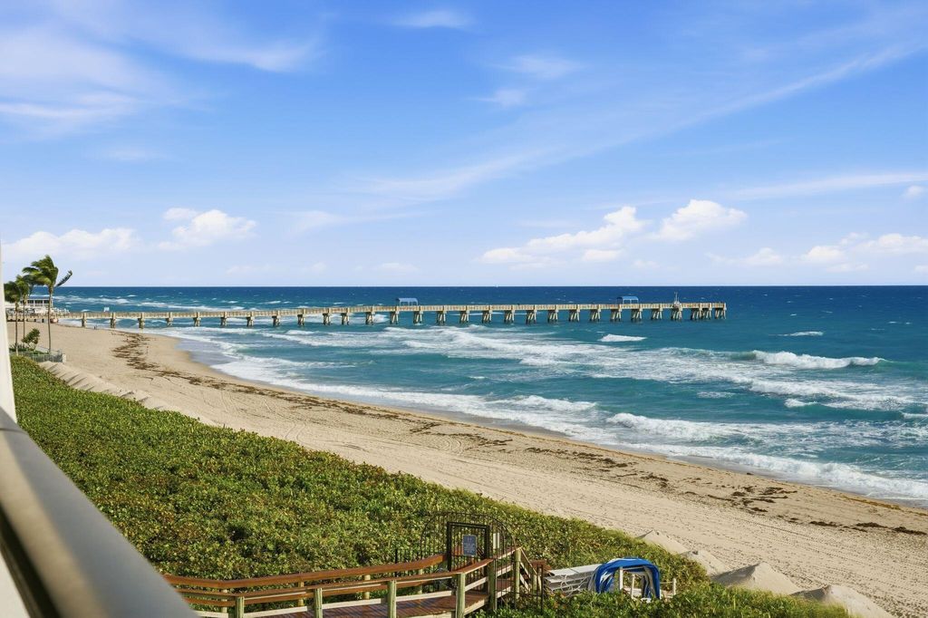 Photo of 3100 S Ocean Boulevard #403s, Palm Beach, FL 33480 (MLS # R11149526)