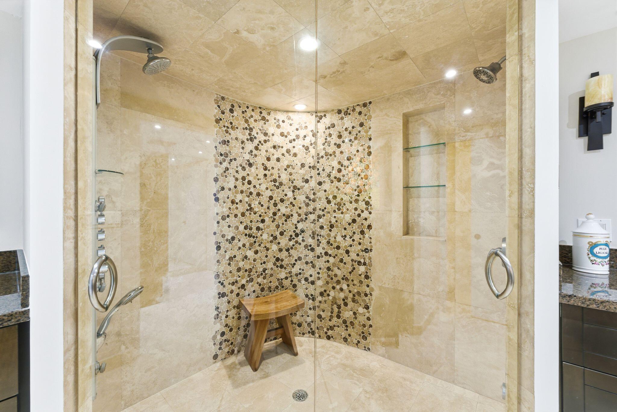 PALM BEACH HAMPTON CONDO - Residential