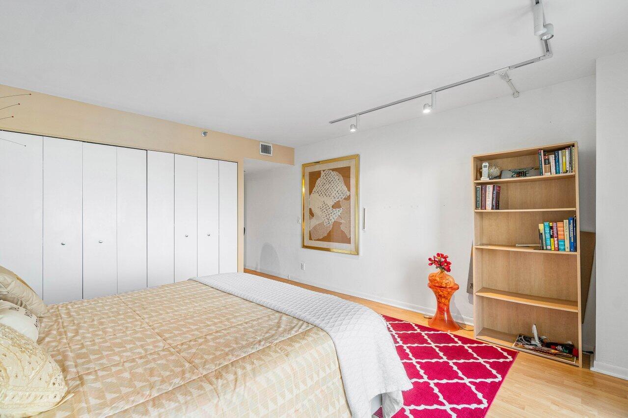 SEA RANCH CLUB OF BOCA - Residential