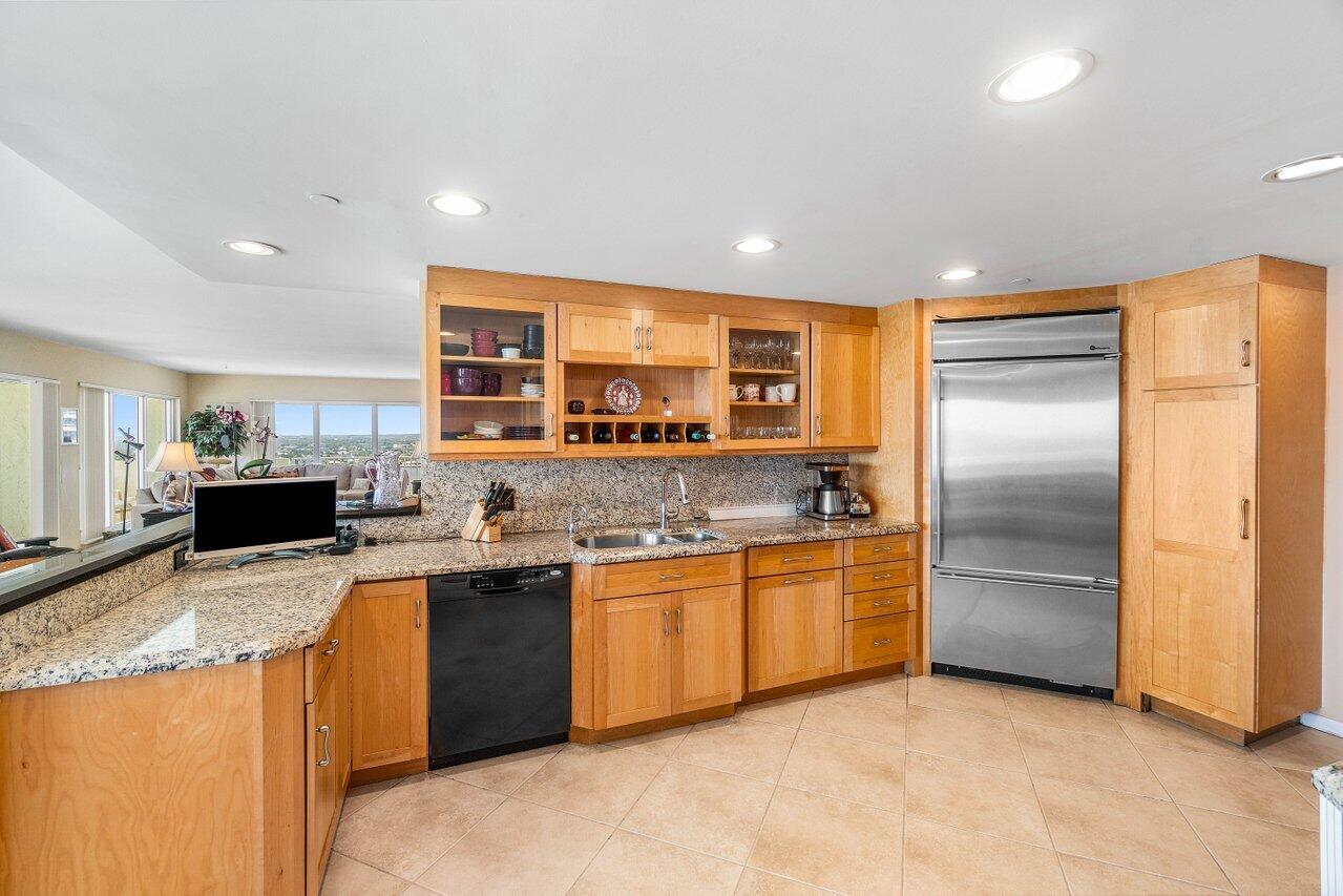 SEA RANCH CLUB OF BOCA - Residential