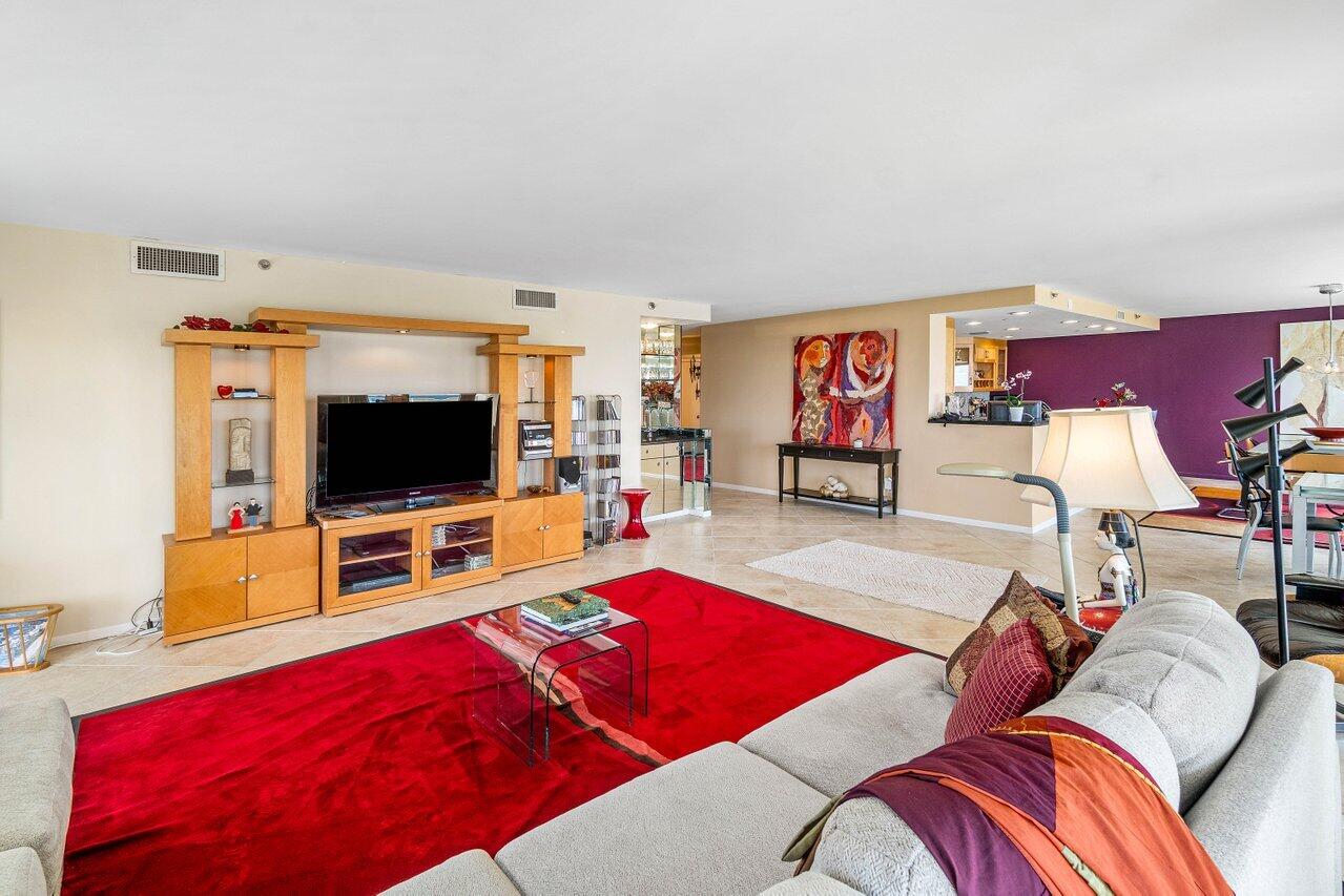 SEA RANCH CLUB OF BOCA - Residential