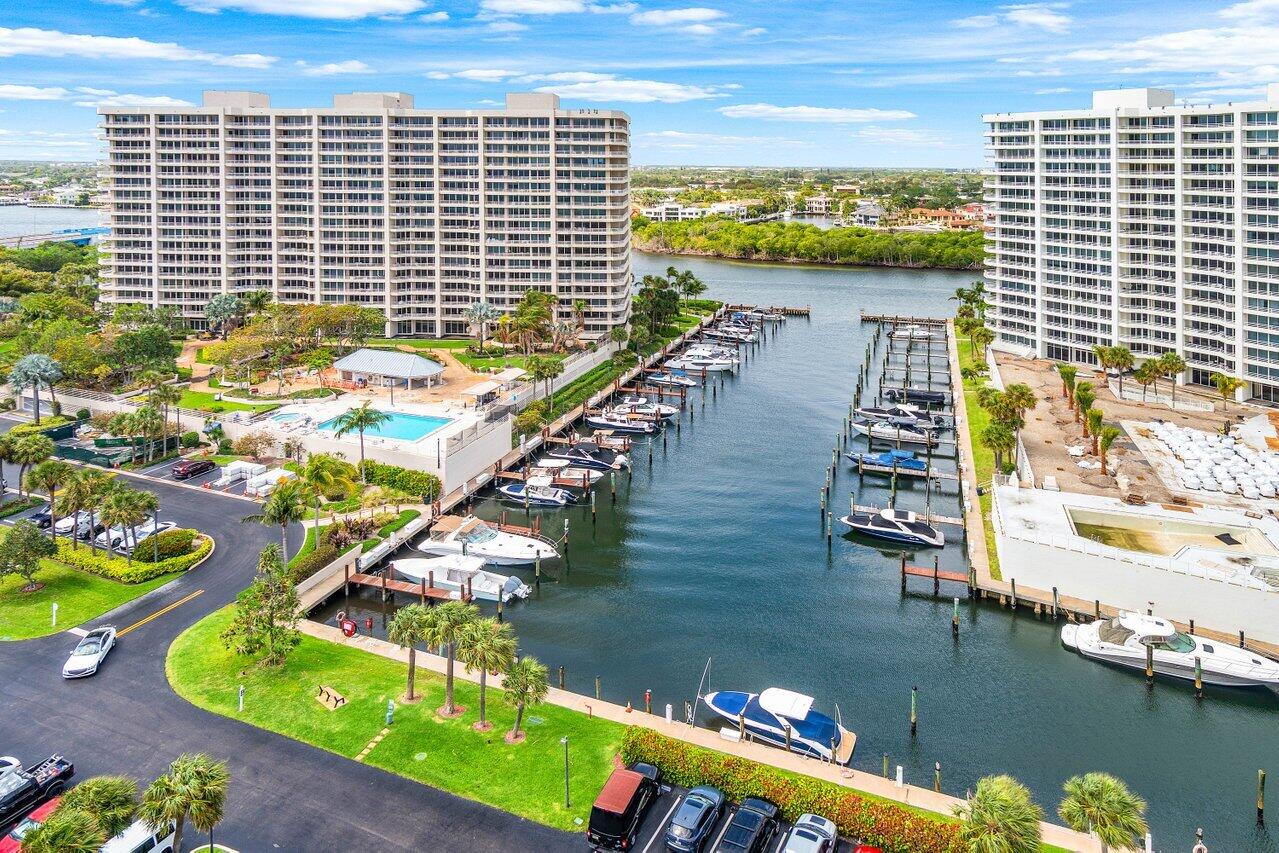 SEA RANCH CLUB OF BOCA - Residential