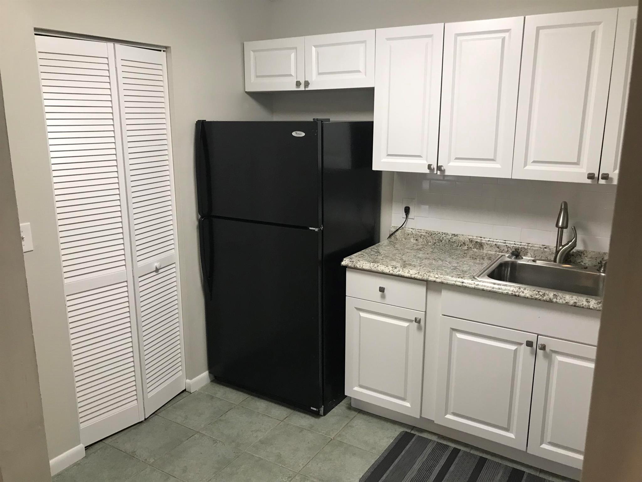 PINE RIDGE AT HAVERHILL CONDO - Residential Lease