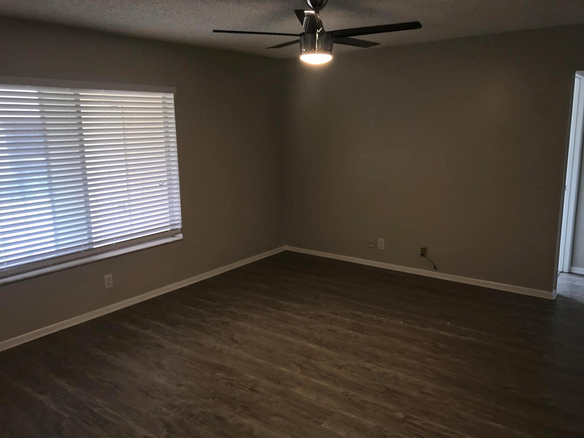 PINE RIDGE AT HAVERHILL CONDO - Residential Lease
