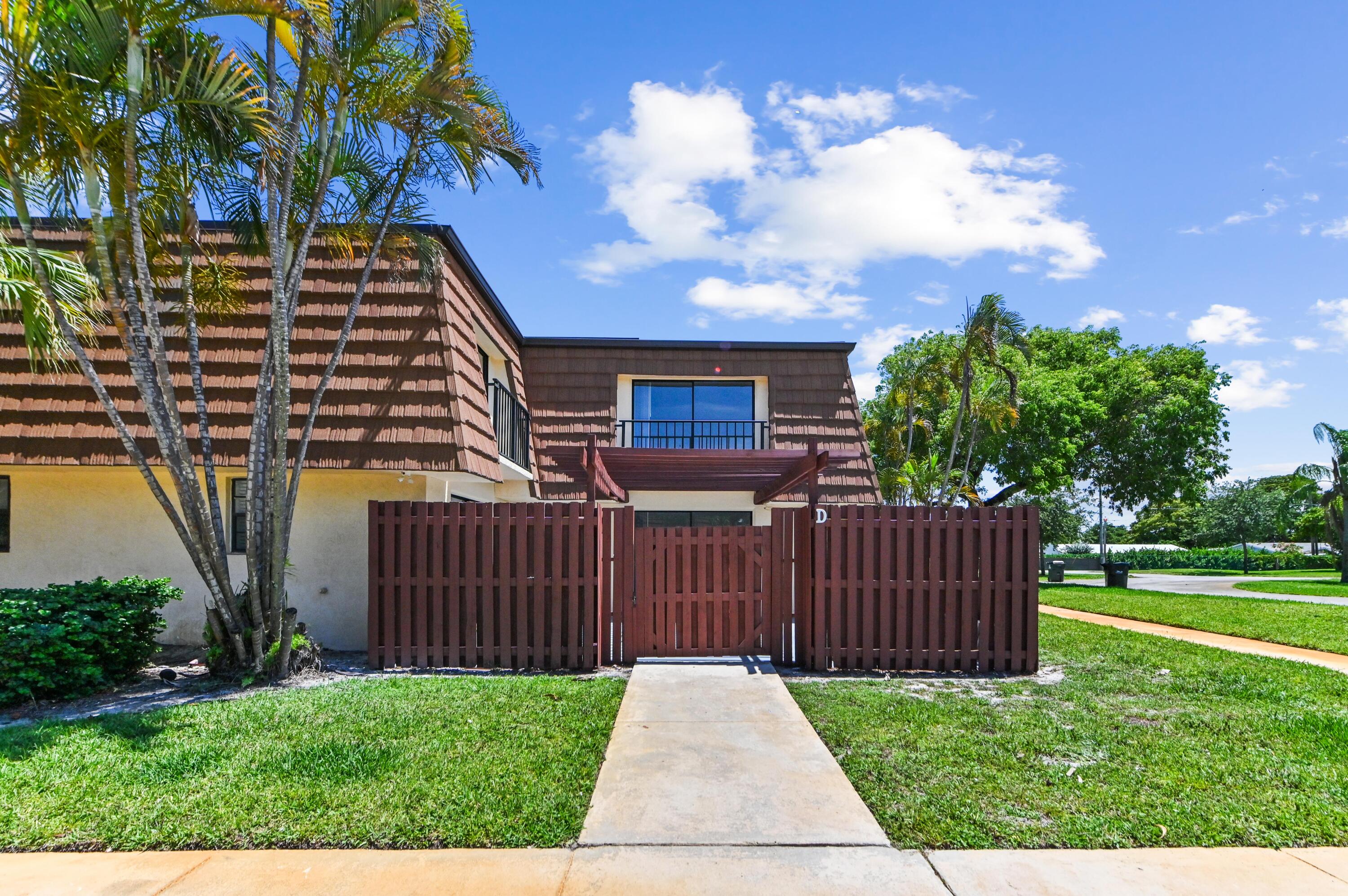 2645 N Albatross Rd Road N 4-d