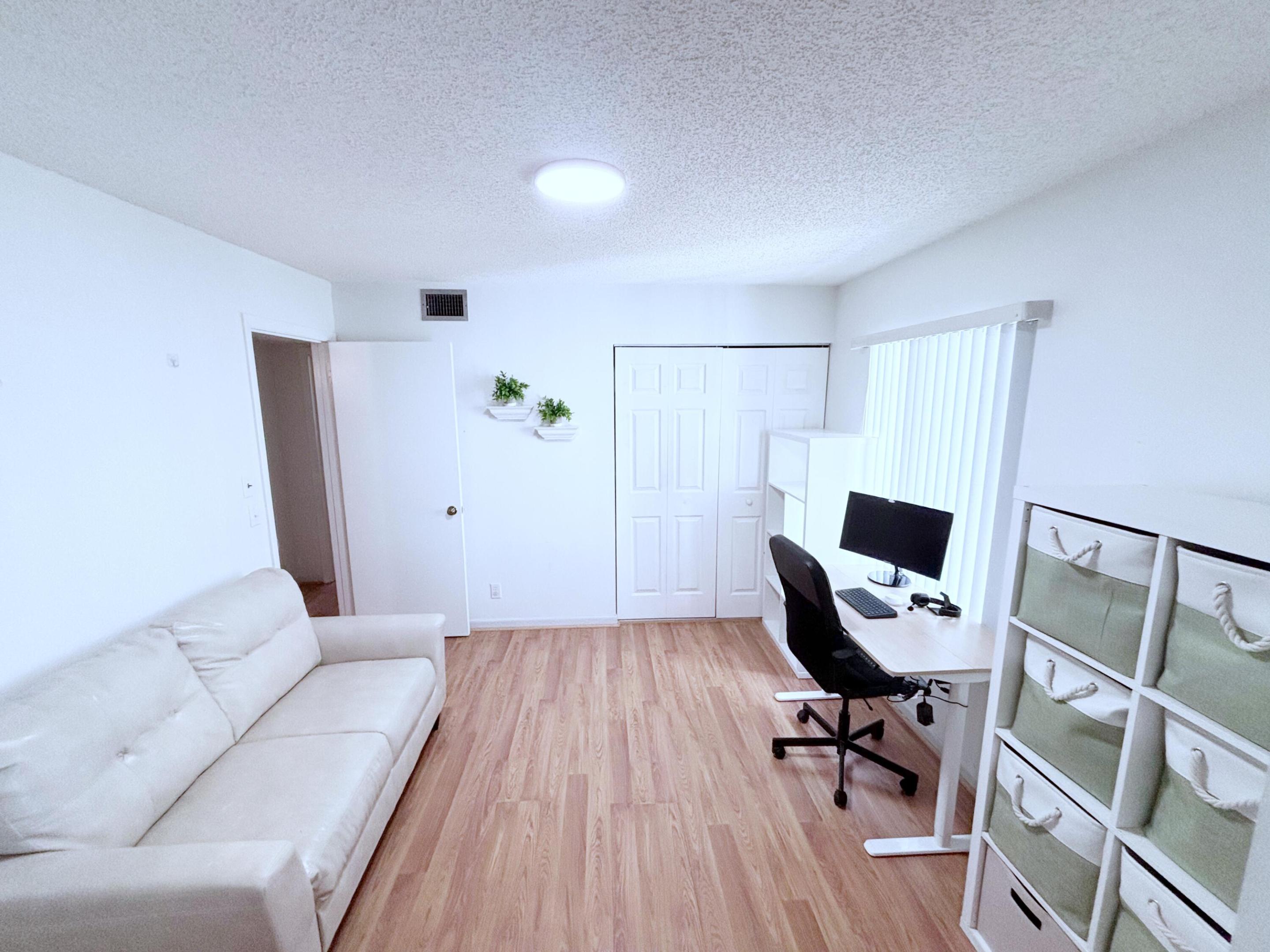 PALM CLUB VILLAGE CONDO - Residential Lease